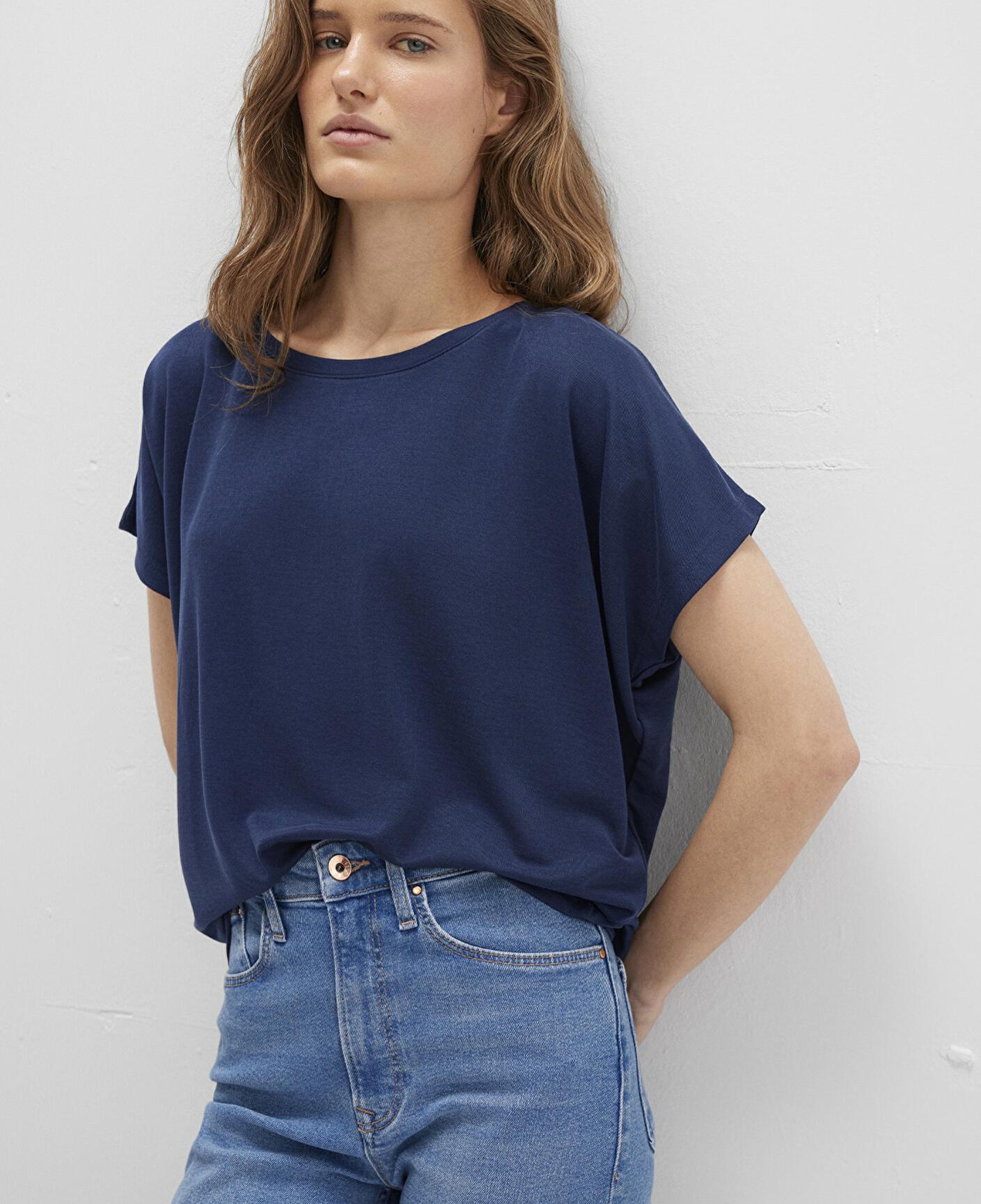 Mavi Lux Touch (TENCEL™) Modal Lacivert Basic Tişört Loose Fit / Bol Rahat Kesim 167245-70487