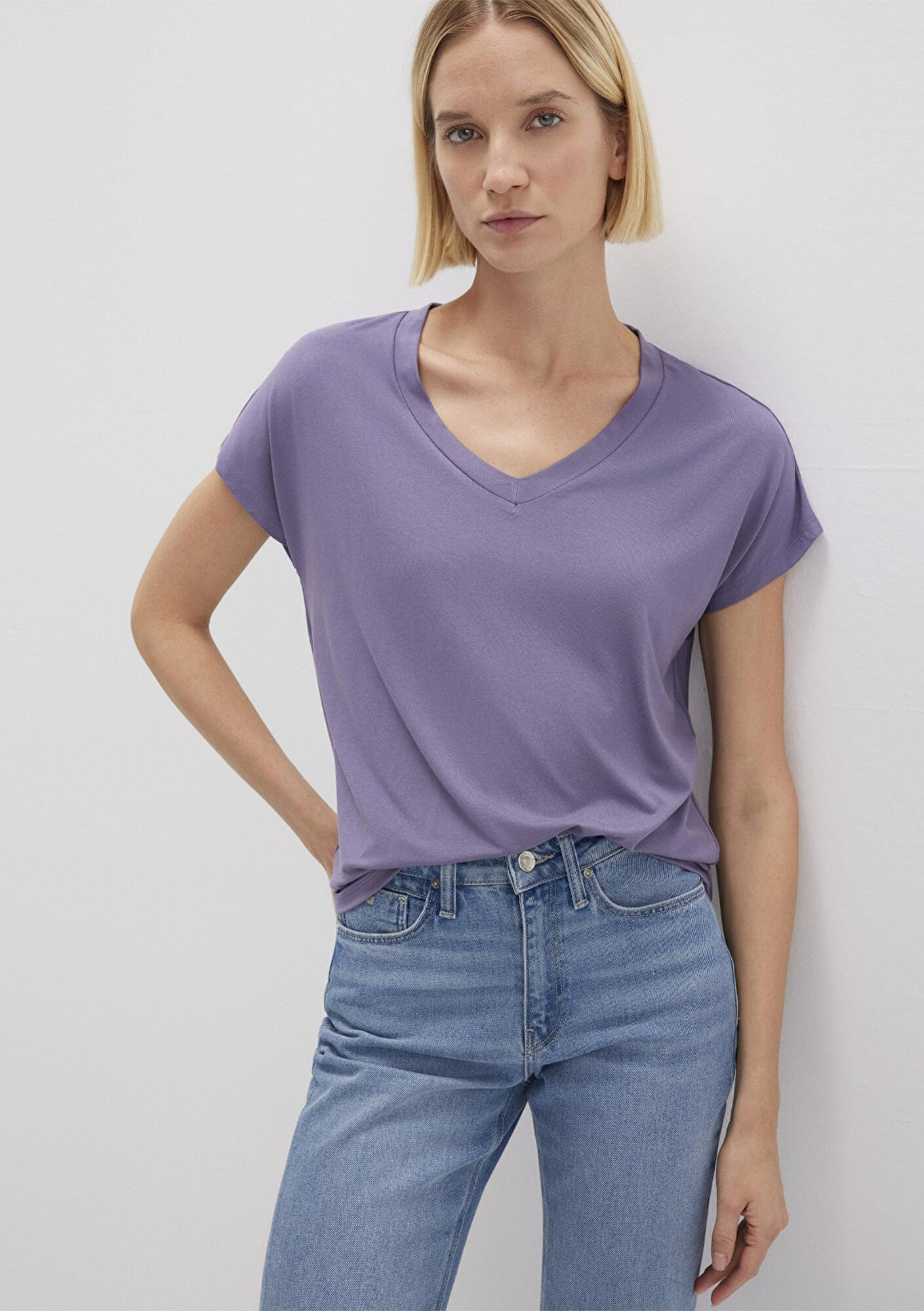 Mavi V Yaka Mor Basic Viskoz Tişört Regular Fit / Normal Kesim 167714-70608