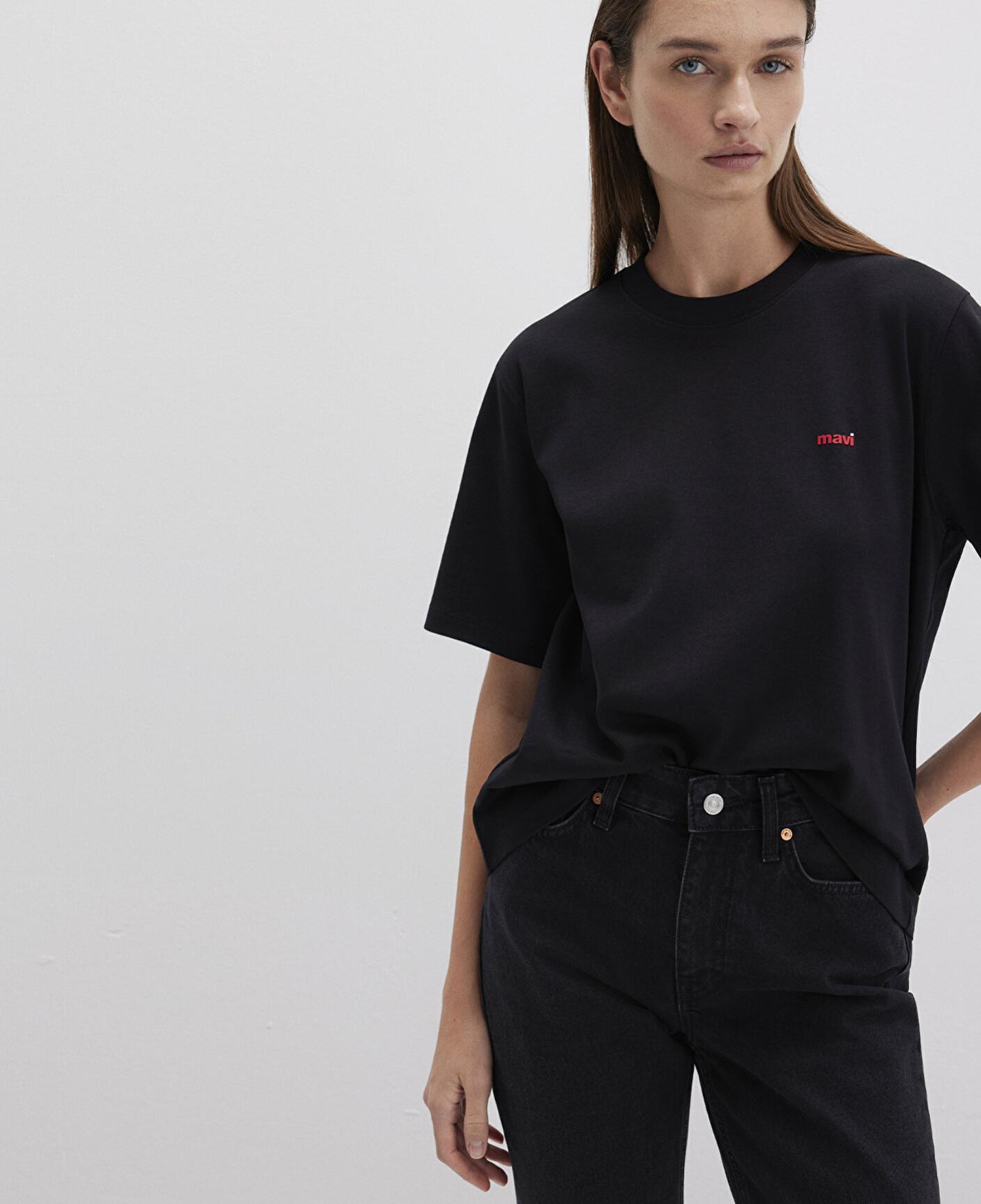 Mavi Mini Mavi Logo Baskılı İnterlok Siyah Basic Tişört Regular Fit / Normal Kesim 1612122-900