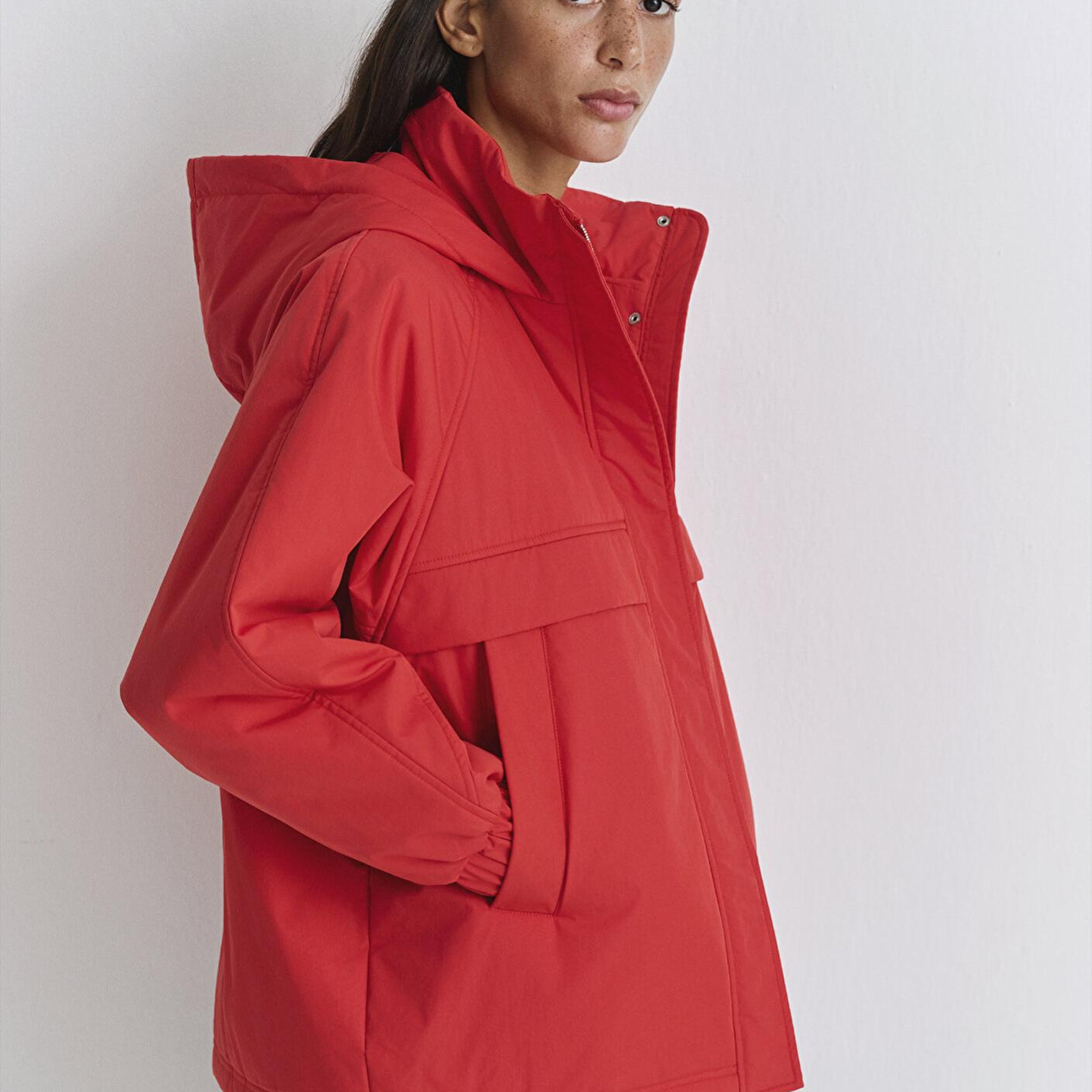 Mavi Su İtici Kapüşonlu Kırmızı Mont 1110348-70461