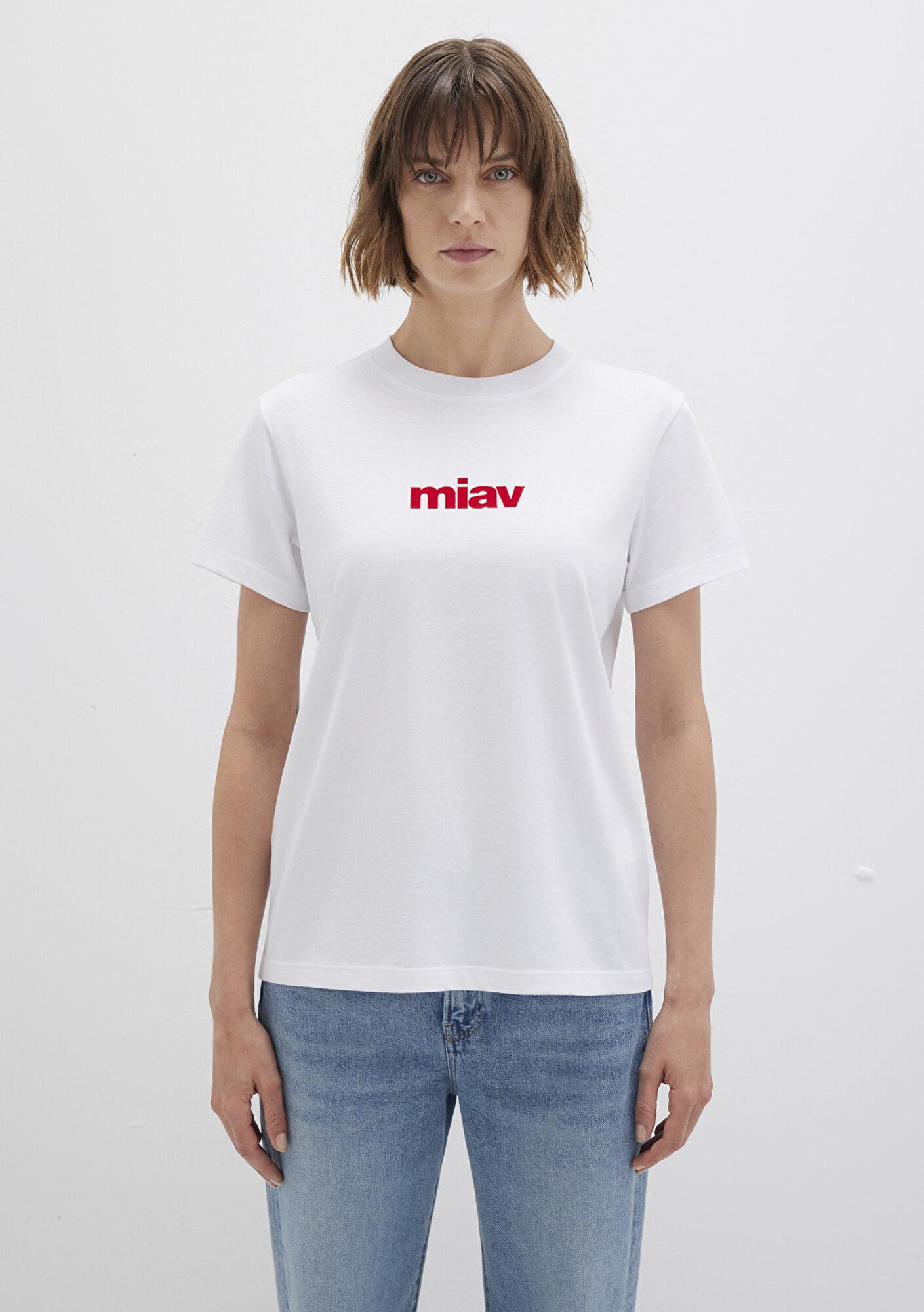 Mavi Kırmızı Miav Baskılı Beyaz Tişört Regular Fit / Normal Kesim 1610622-86417