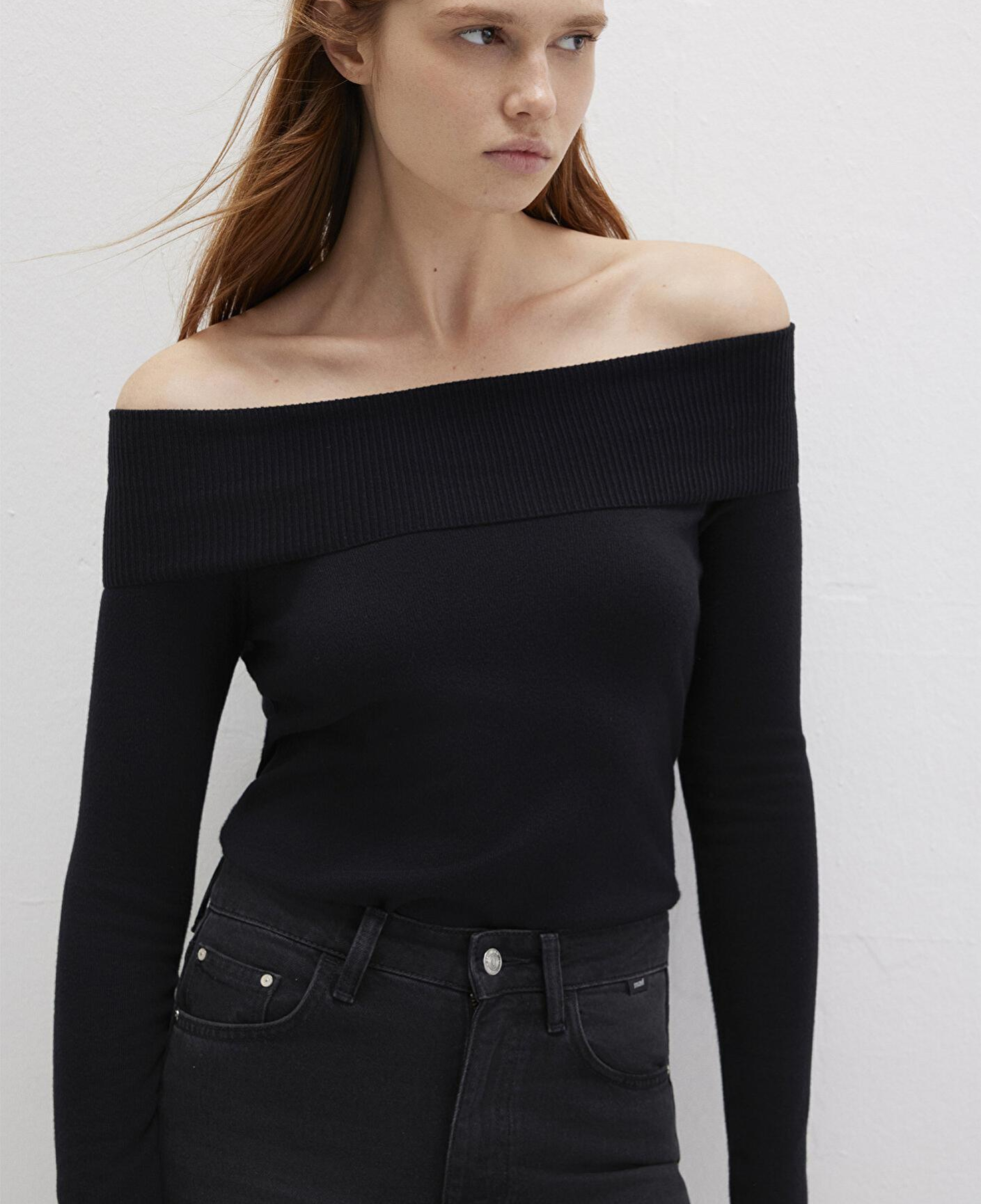 Mavi Düşük Omuz Detaylı Siyah Kazak Fitted / Vücuda Oturan Kesim 1710391-900