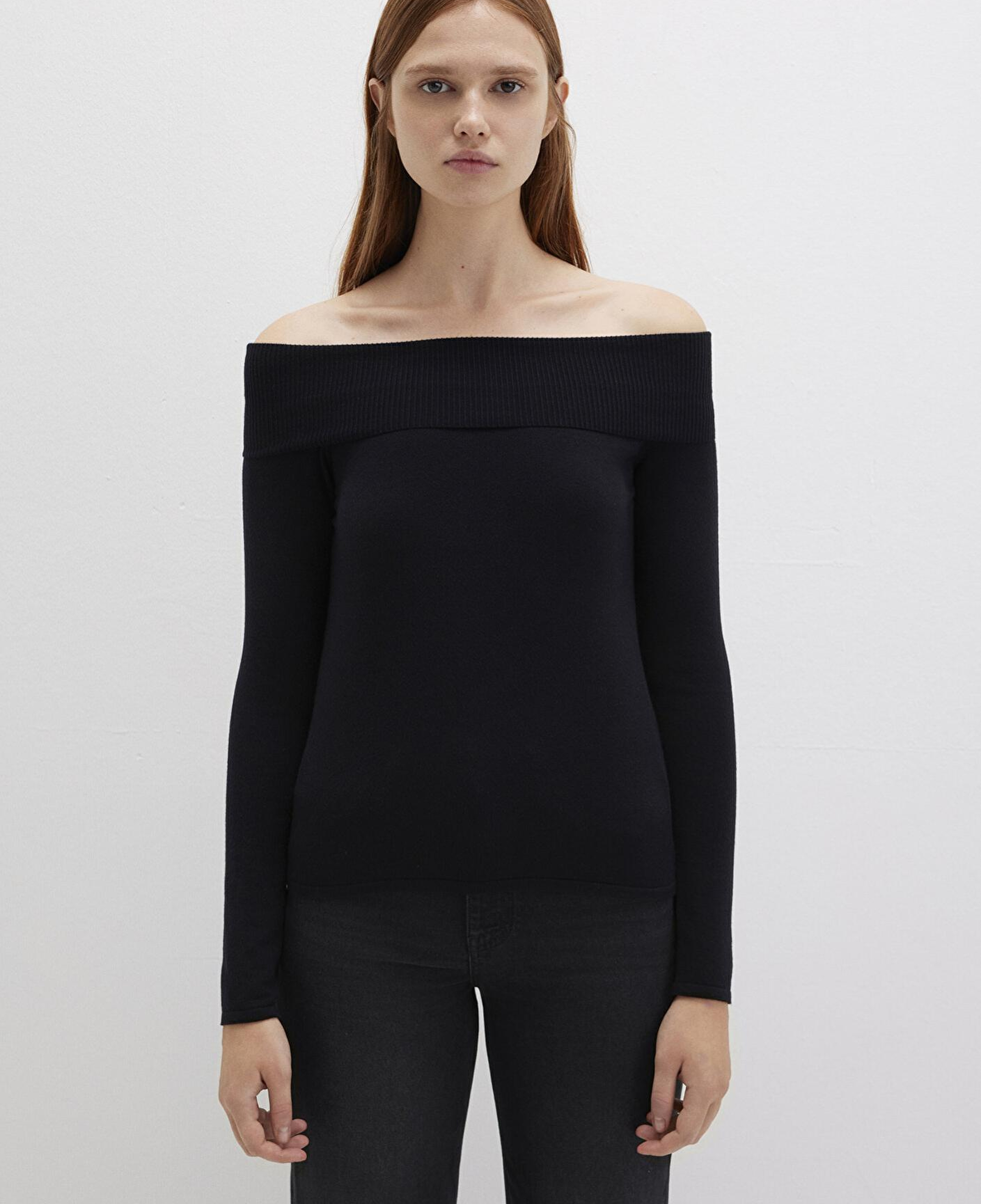 Mavi Düşük Omuz Detaylı Siyah Kazak Fitted / Vücuda Oturan Kesim 1710391-900