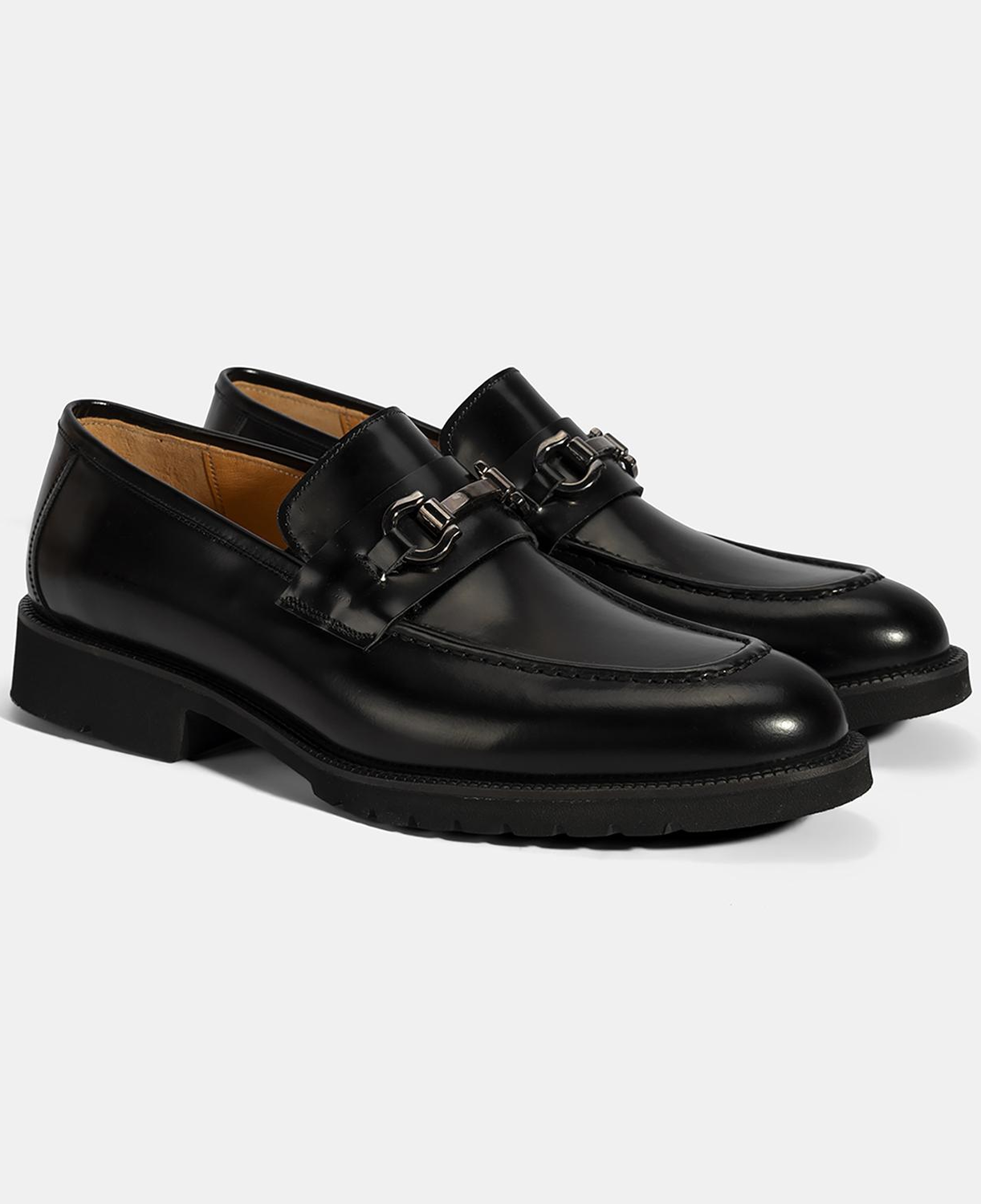 Erkek Siyah Metal Aksesuarlı Deri Loafer