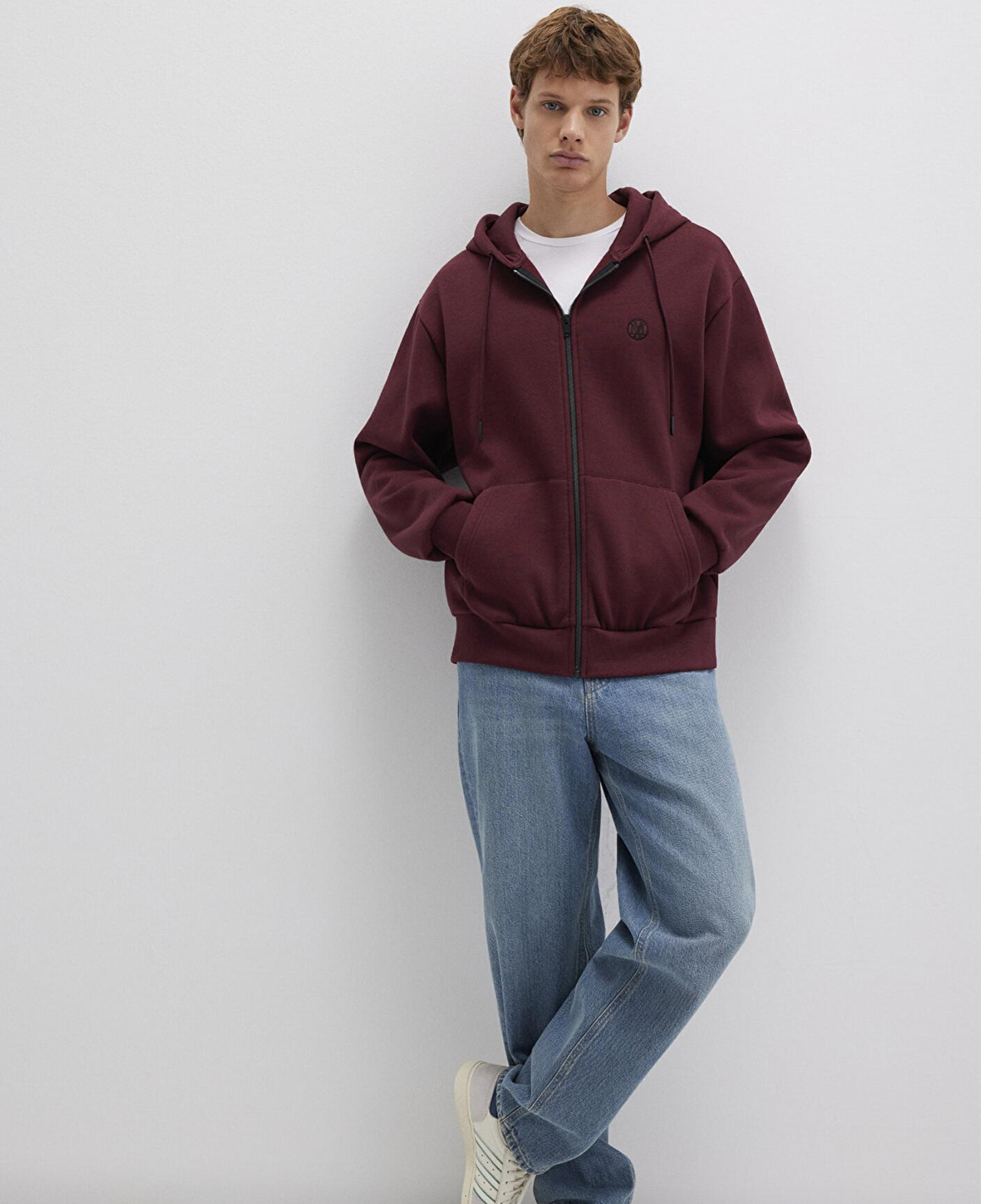 Mavi Mühür Logo Nakışlı Kapüşonlu Fermuarlı Bordo Sweatshirt 066979-70426