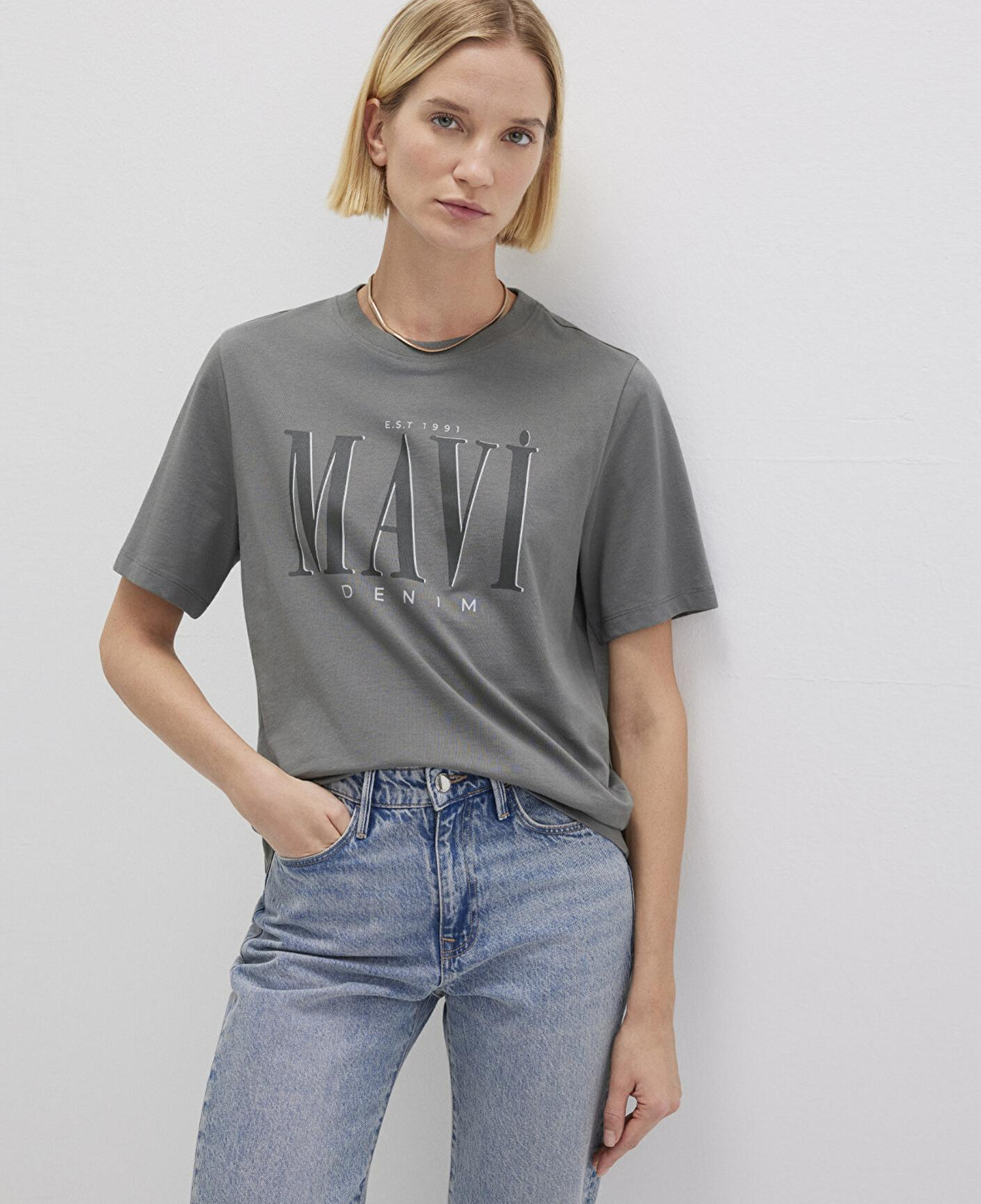 Mavi Mavi Logo Baskılı Gri Tişört Regular Fit / Normal Kesim 1611990-70122