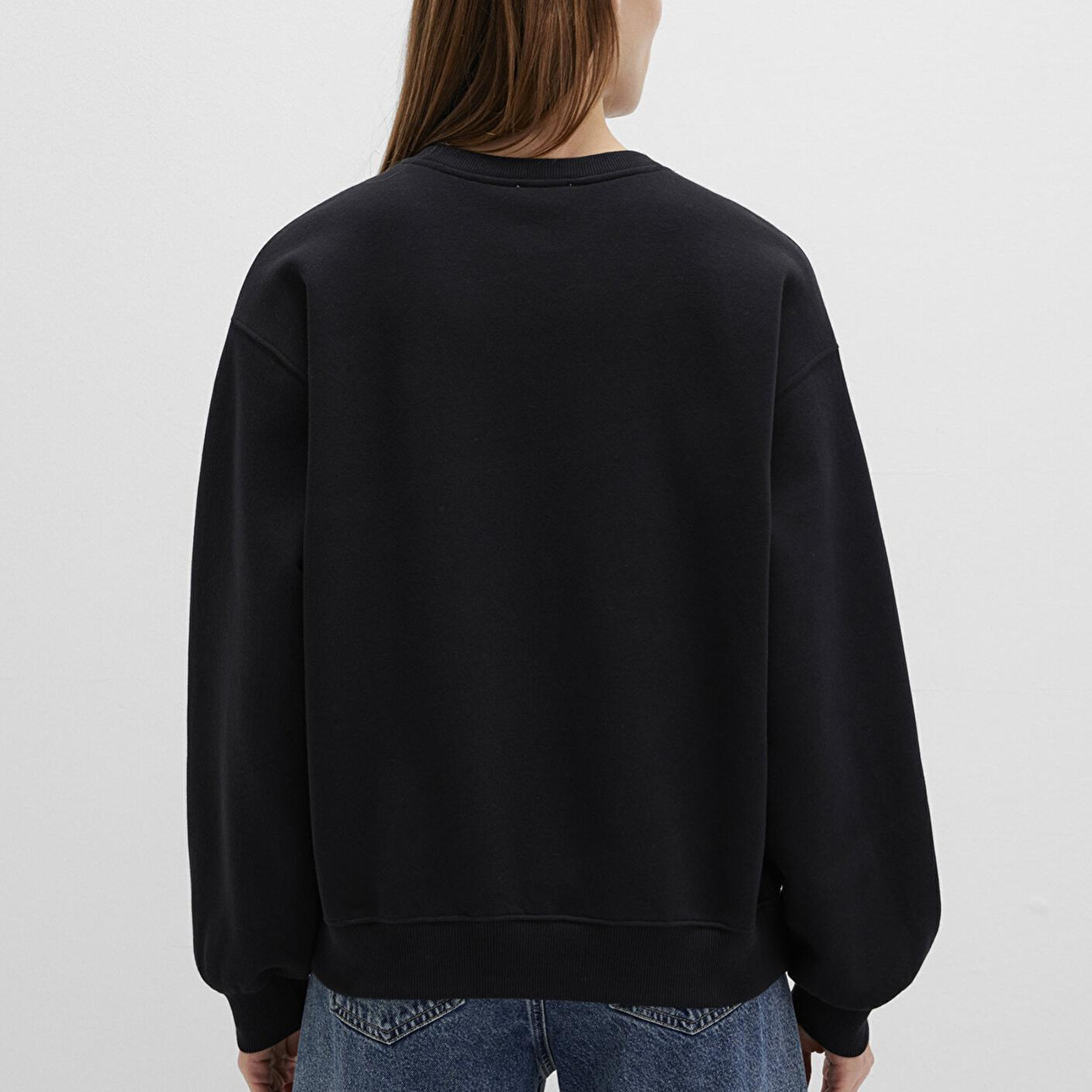 Mavi Bisiklet Yaka Siyah Basic Sweatshirt 1610198-900