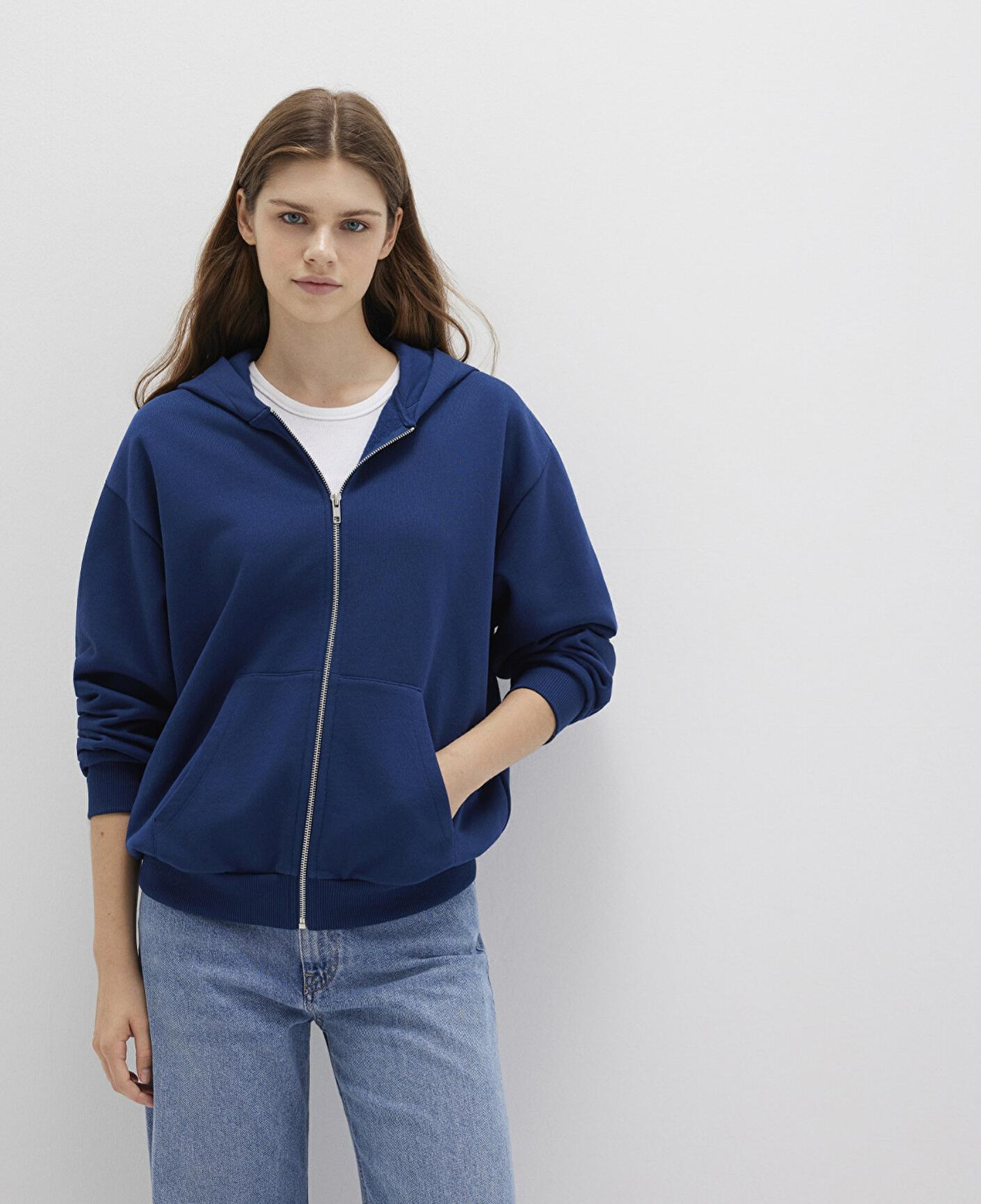 Mavi Fermuarlı Kapüşonlu Lacivert Basic Sweatshirt 1611775-82625