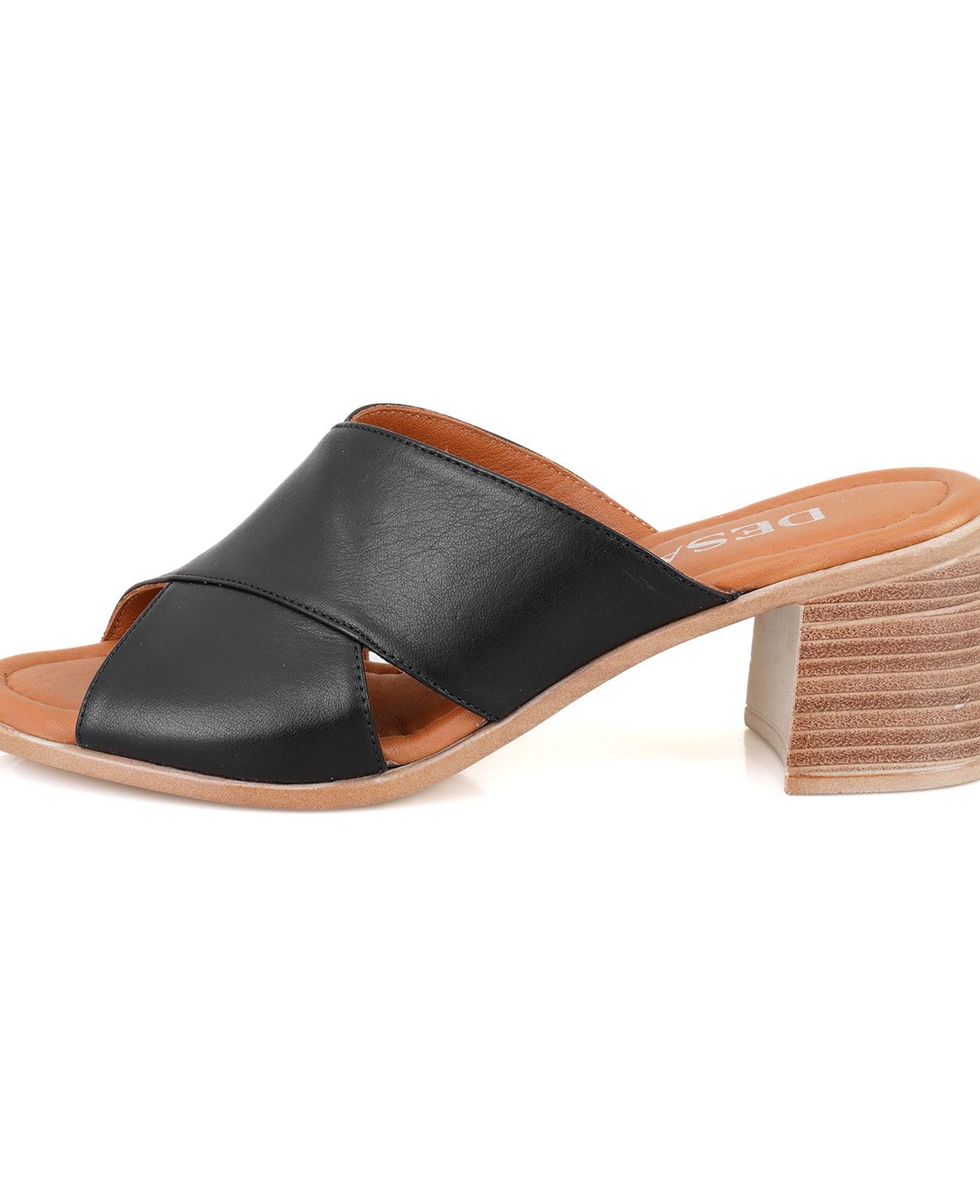 Kadın Siyah Topuklu Deri Terlik