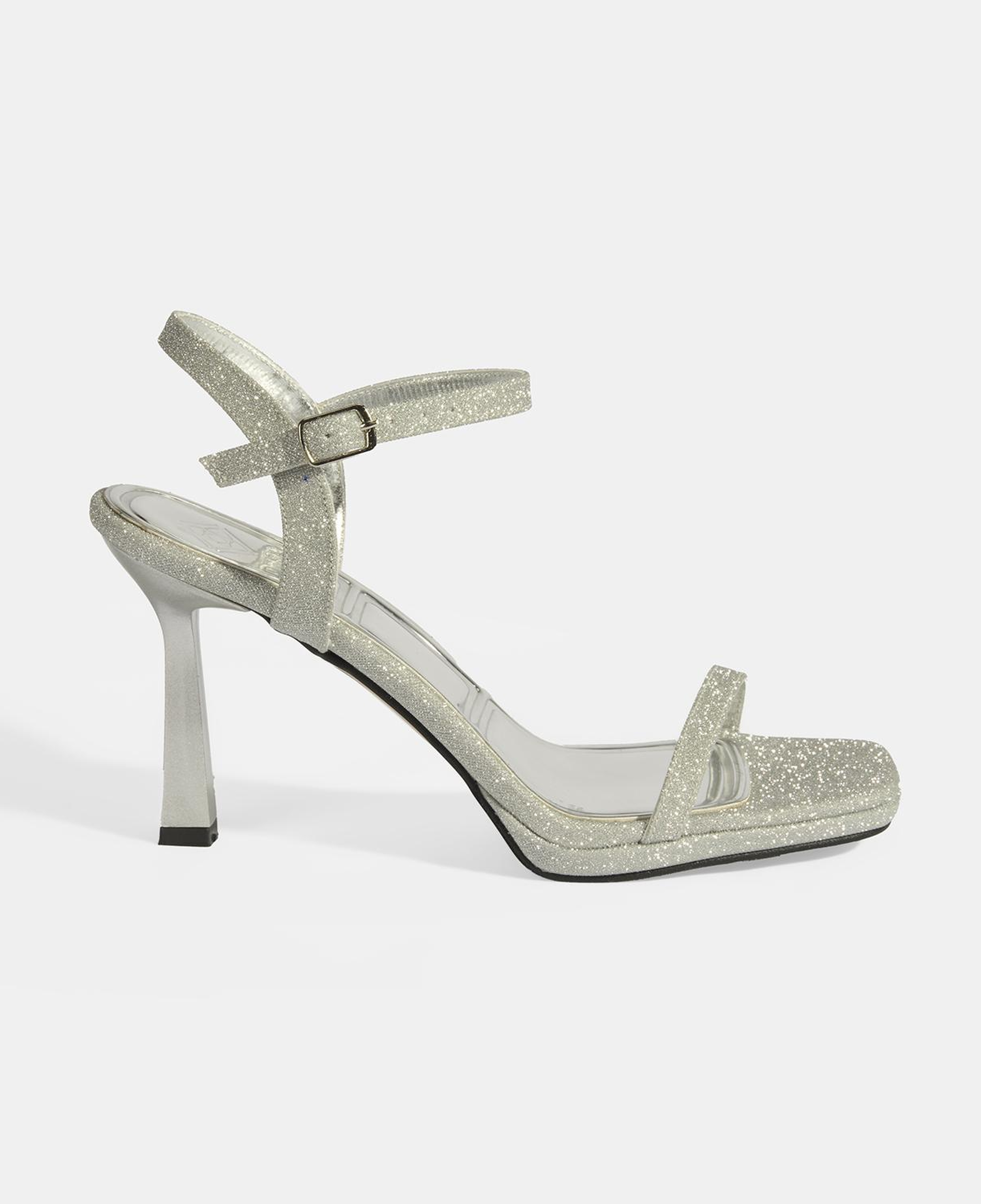 Kadın Gümüş Toka Detaylı Topuklu Abiye Sandalet