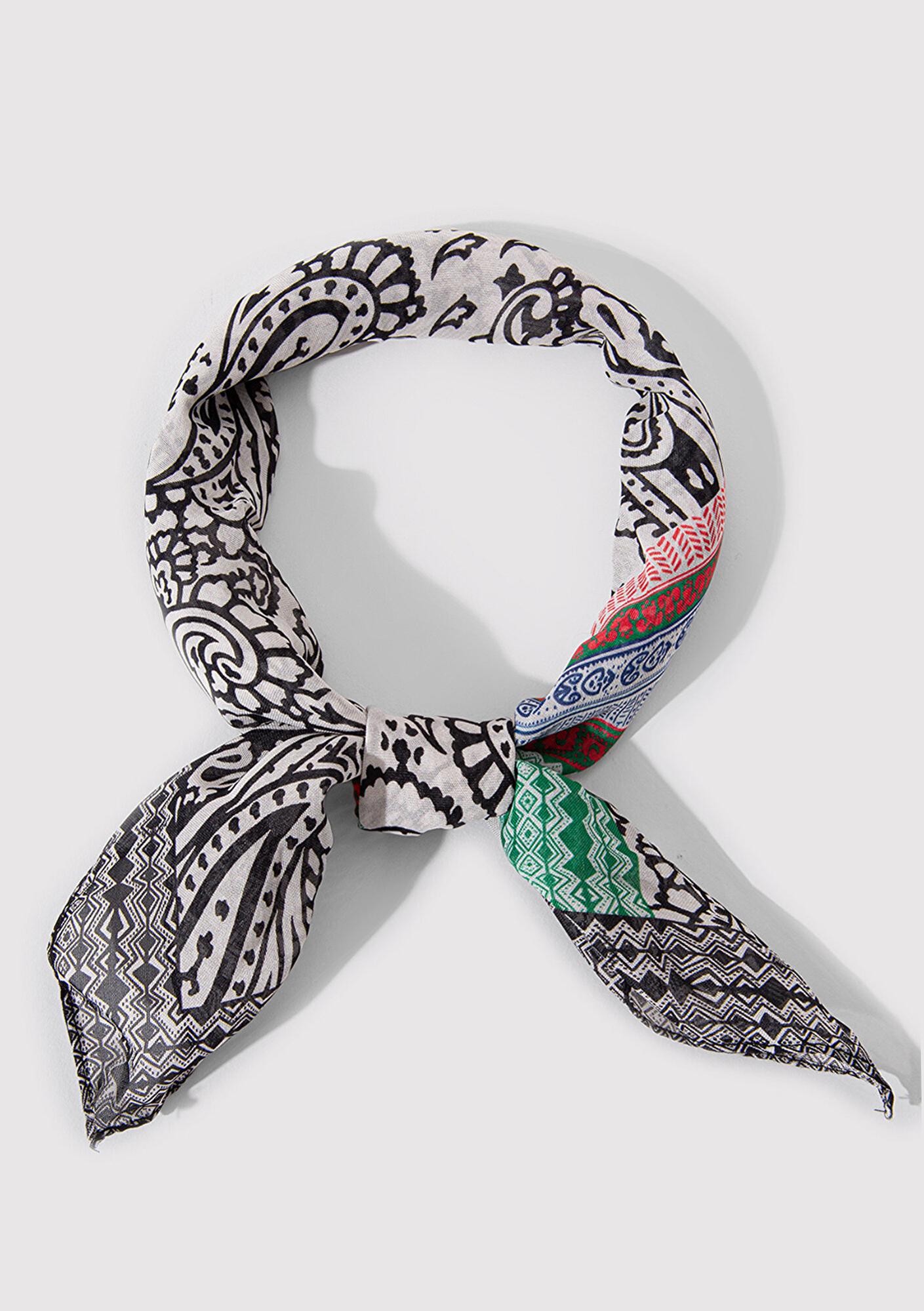 Mavi Baskılı Bandana 1911812-34523