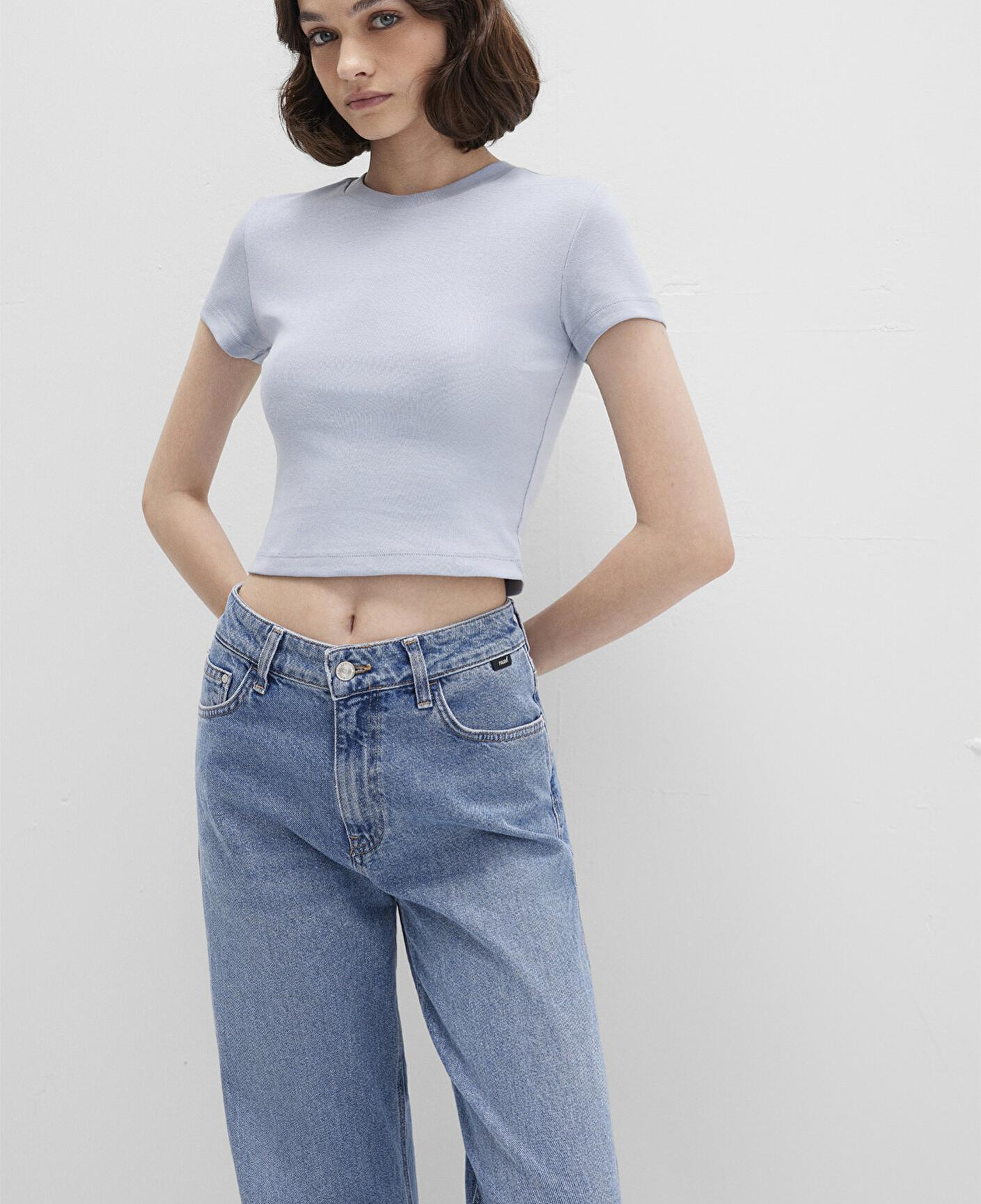 Mavi Mavi Basic Crop Tişört Crop / Kısa Kesim 1600814-85385