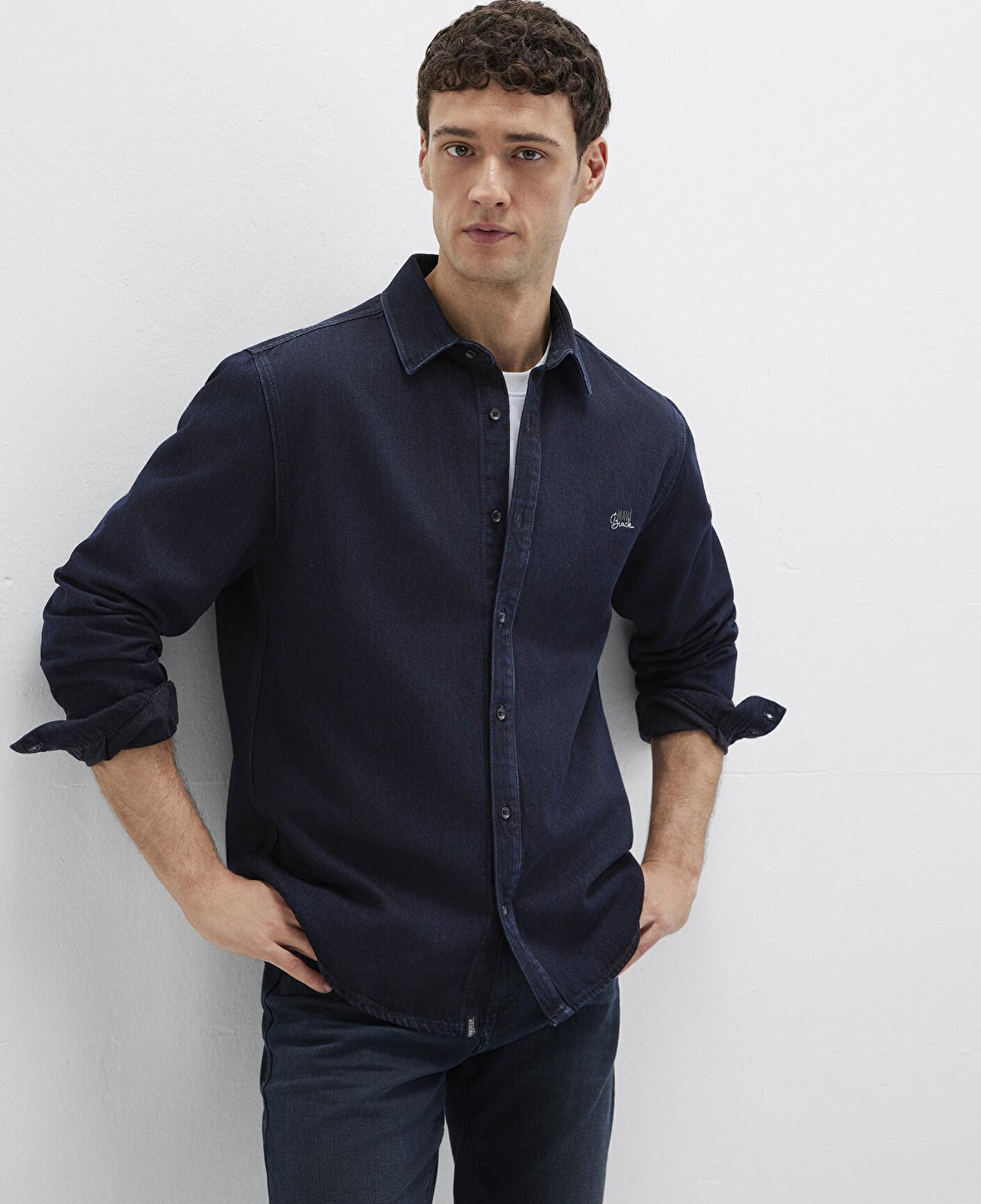 Mavi Roy Lux Black Gece Mavisi Jean Gömlek Slim Fit / Dar Kesim 0210496-85224