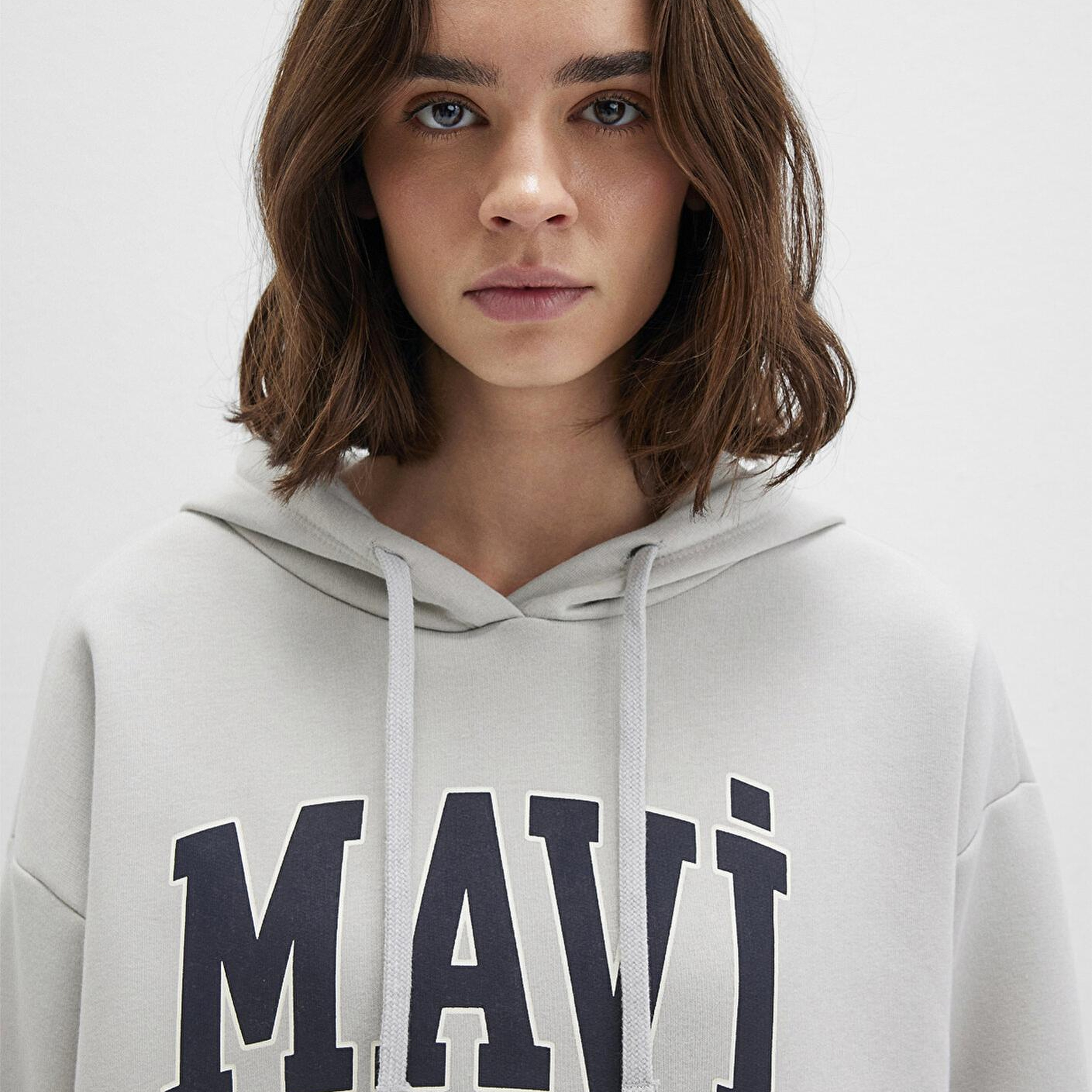 Mavi Mavi Logo Baskılı Kapüşonlu Gri Sweatshirt 1600361-34322