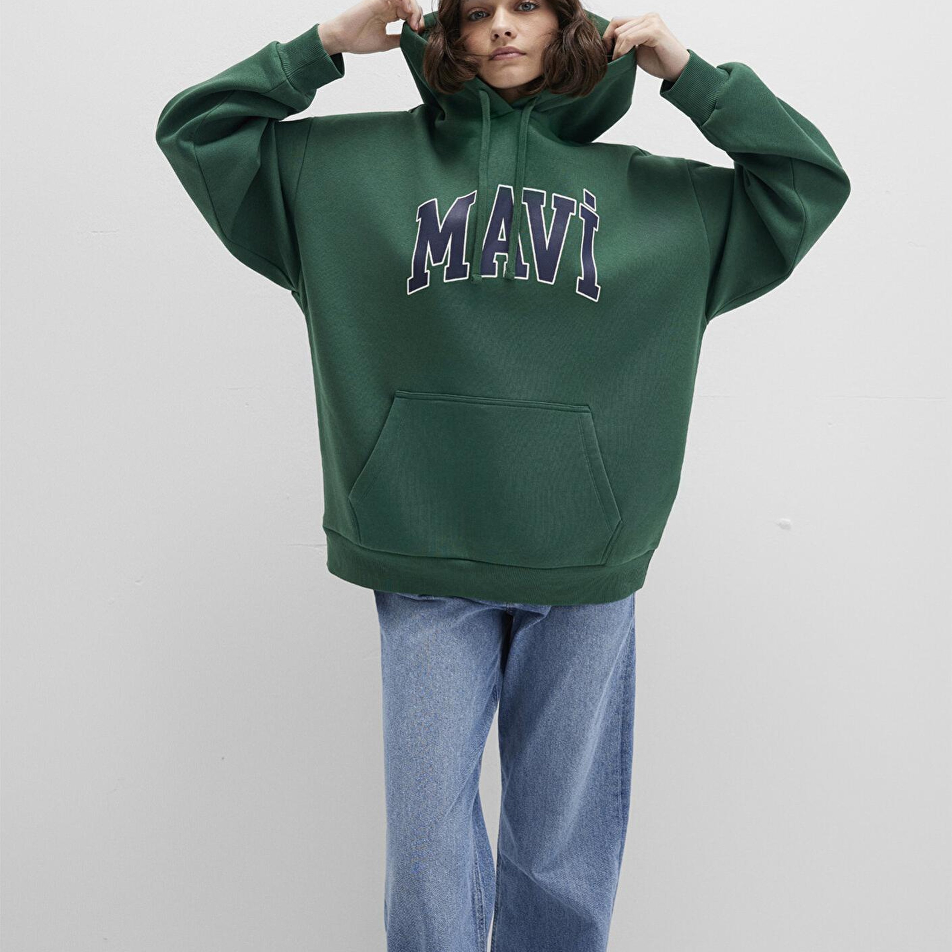 Mavi Mavi Logo Baskılı Kapüşonlu Yeşil Sweatshirt 1600361-71892