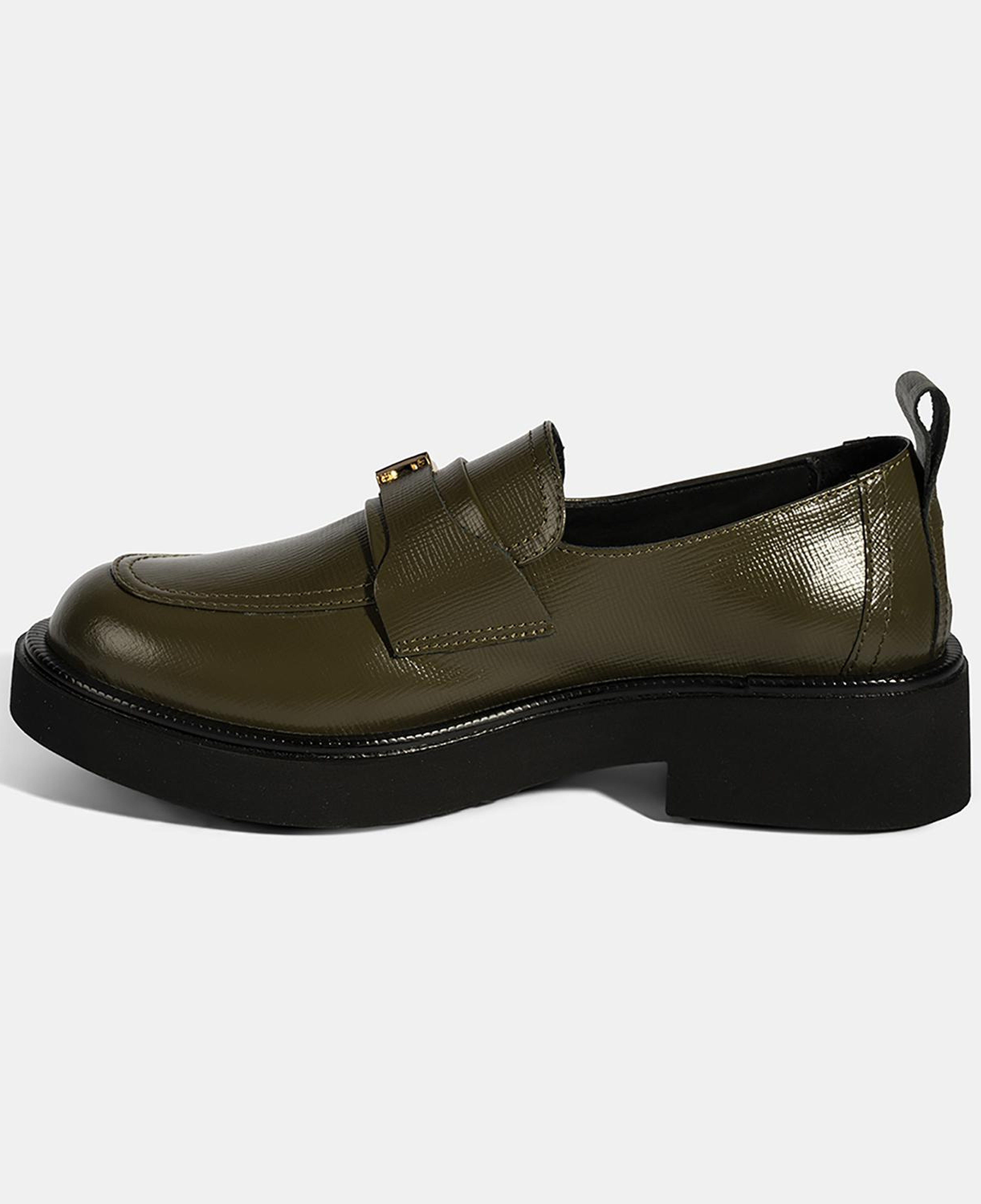 Kadın Yeşil Metal Toka Aksesuarlı Deri Loafer
