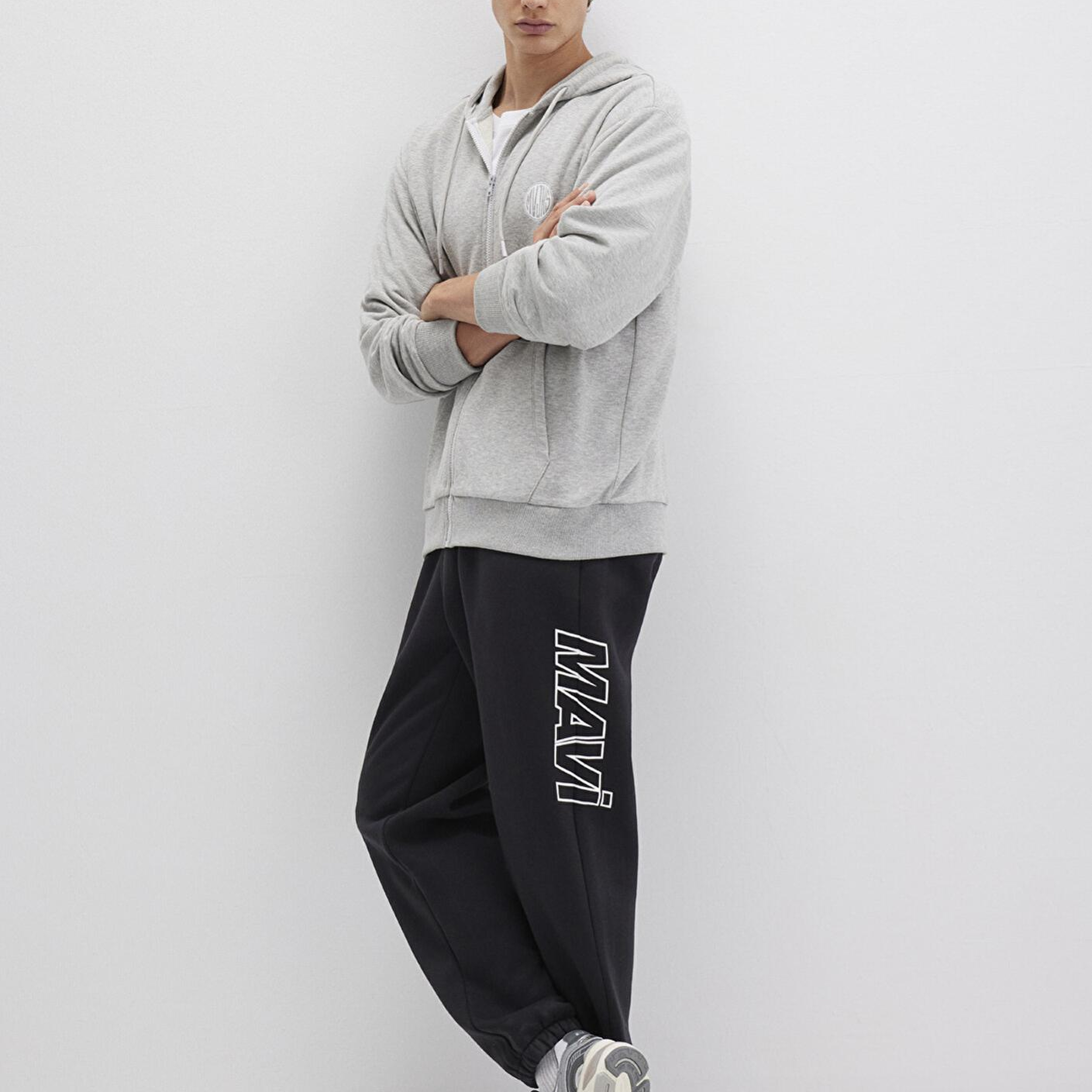 Mavi Mavi Logo Baskılı Siyah Eşofman Altı 0010208-900