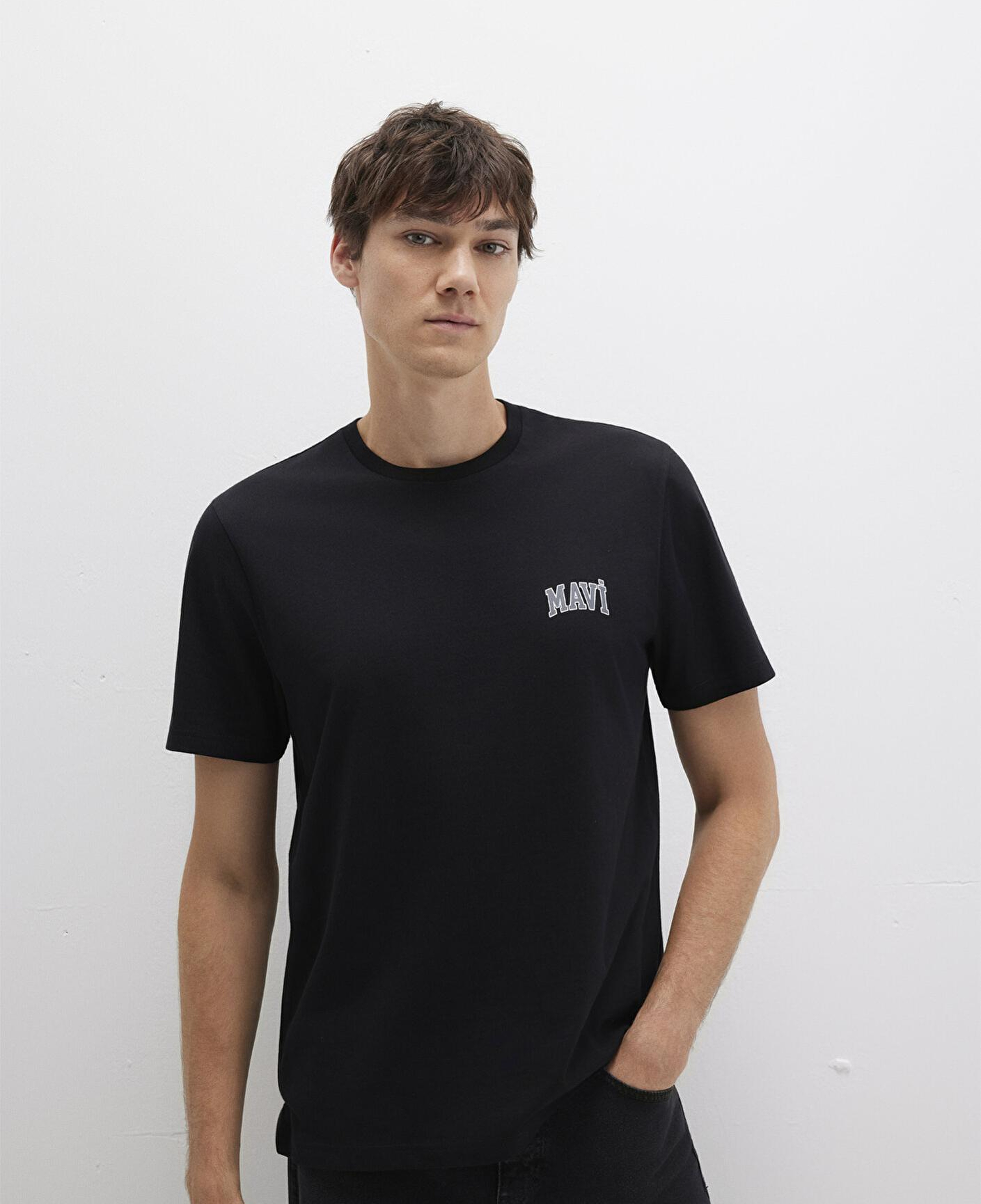 Mavi Mavi Logo Baskılı Siyah Tişört Regular Fit / Normal Kesim 0611714-900