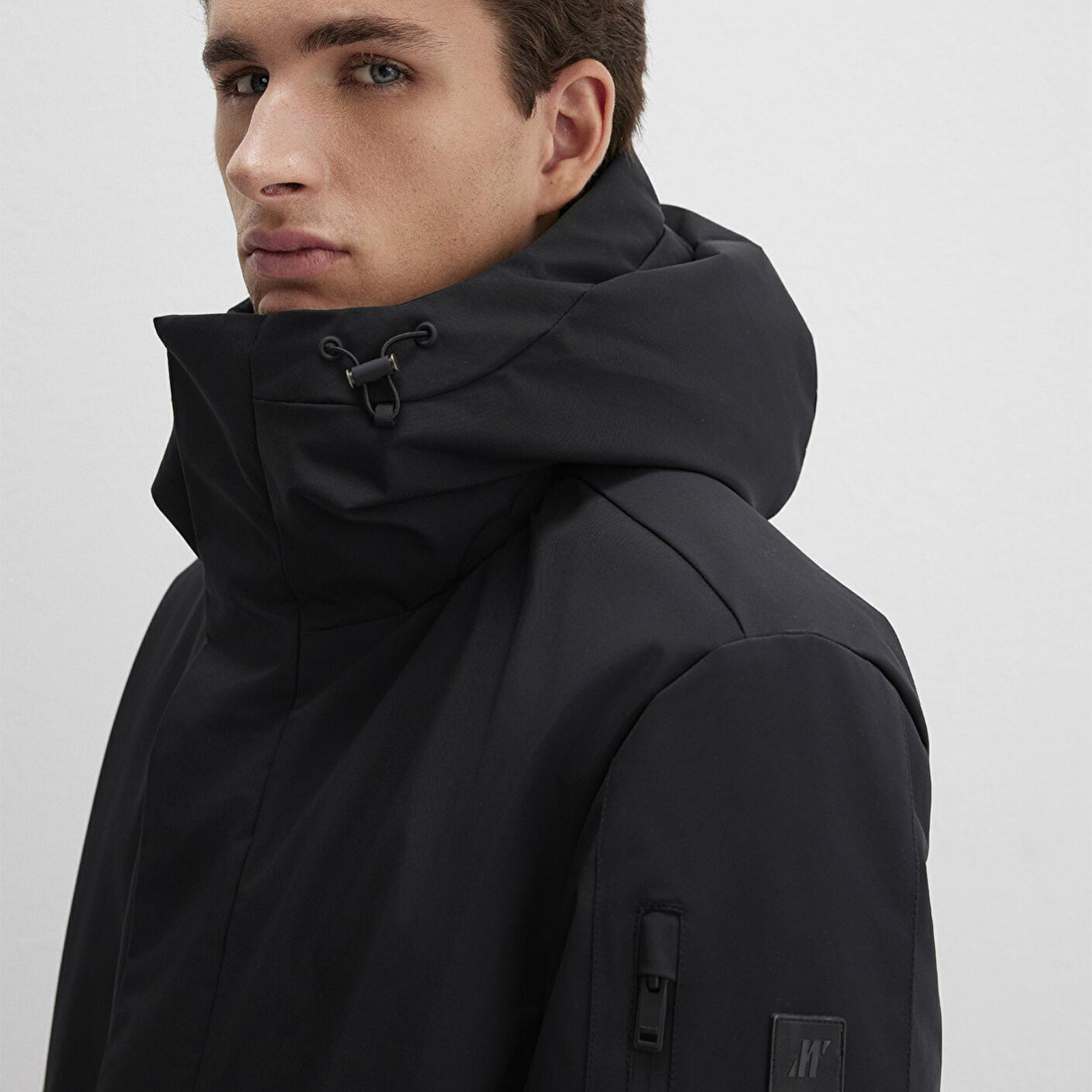 Mavi Mavi Black Kapüşonlu Siyah Parka Regular Fit / Normal Kesim 0110256-900