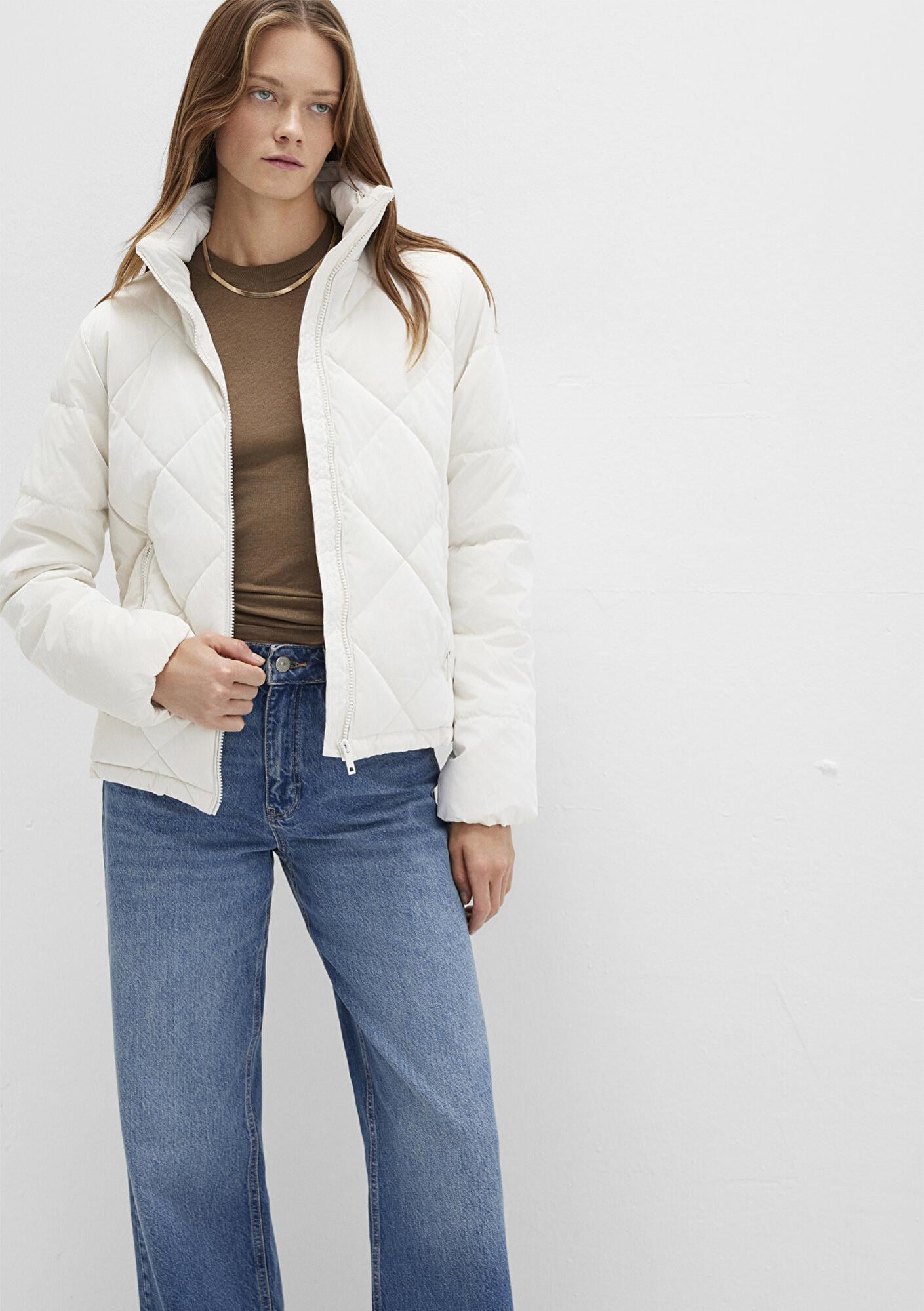 Mavi Su İtici Premium Kapitone Beyaz Şişme Mont 1110230-70057