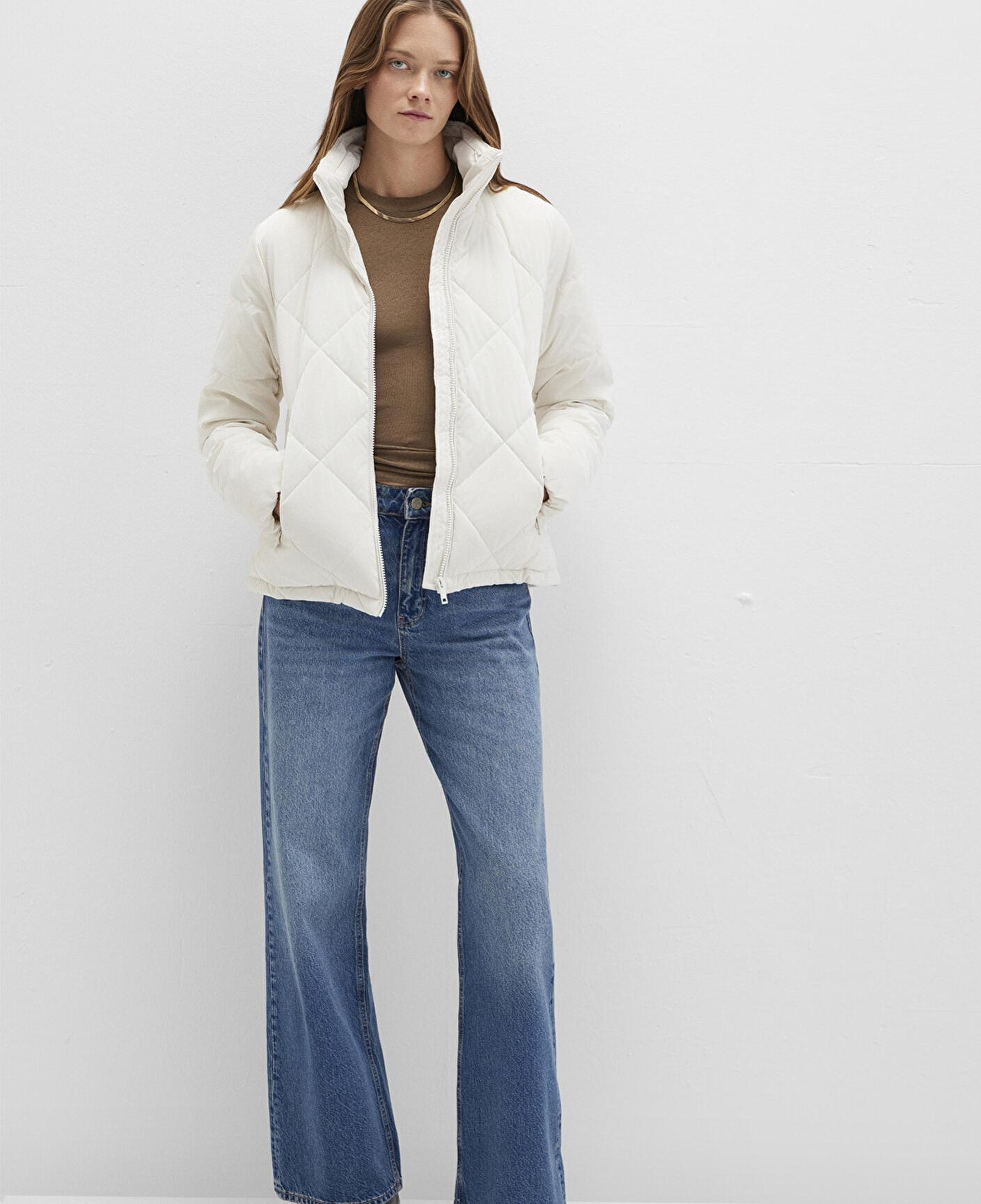 Mavi Su İtici Premium Kapitone Beyaz Şişme Mont 1110230-70057