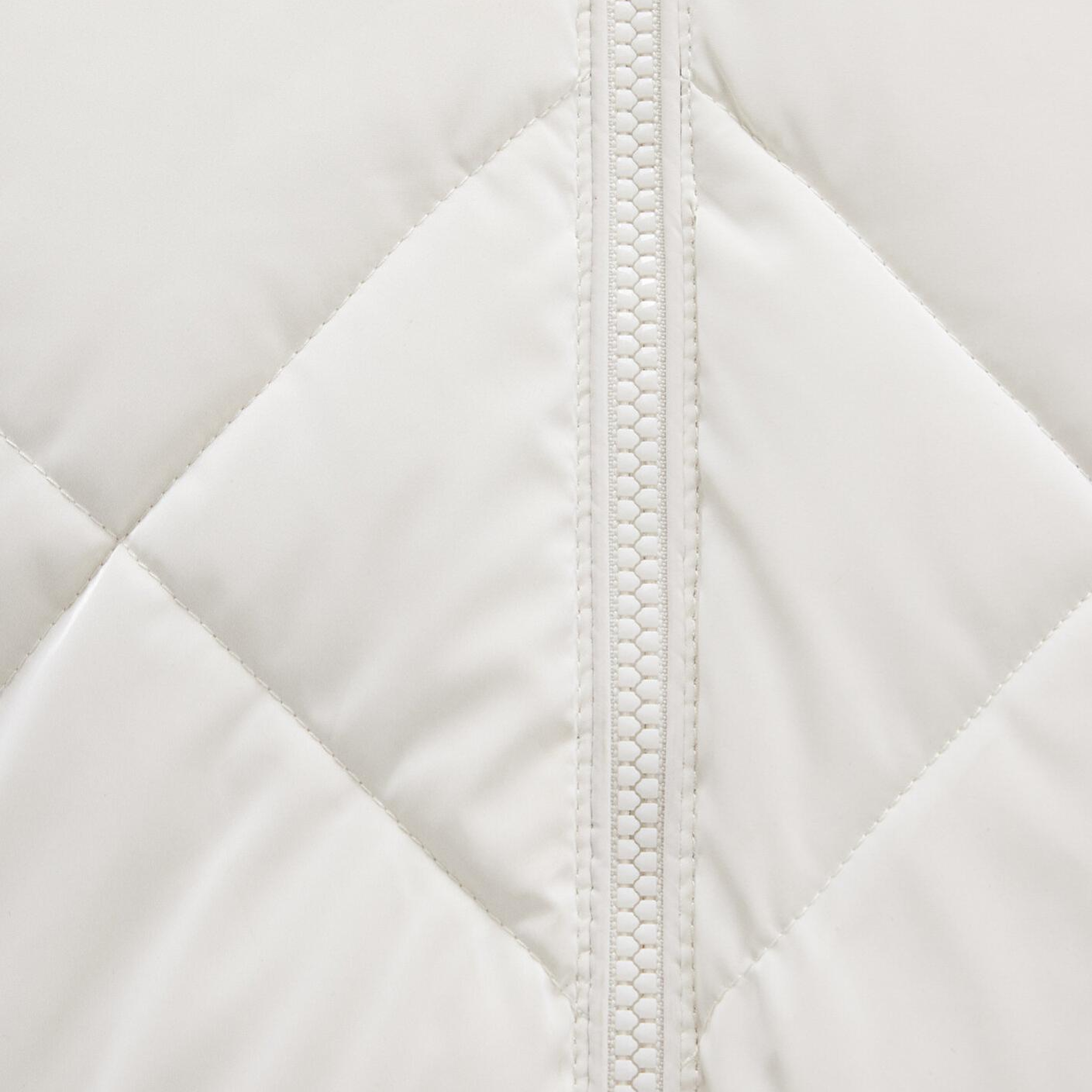 Mavi Su İtici Premium Kapitone Beyaz Şişme Mont 1110230-70057