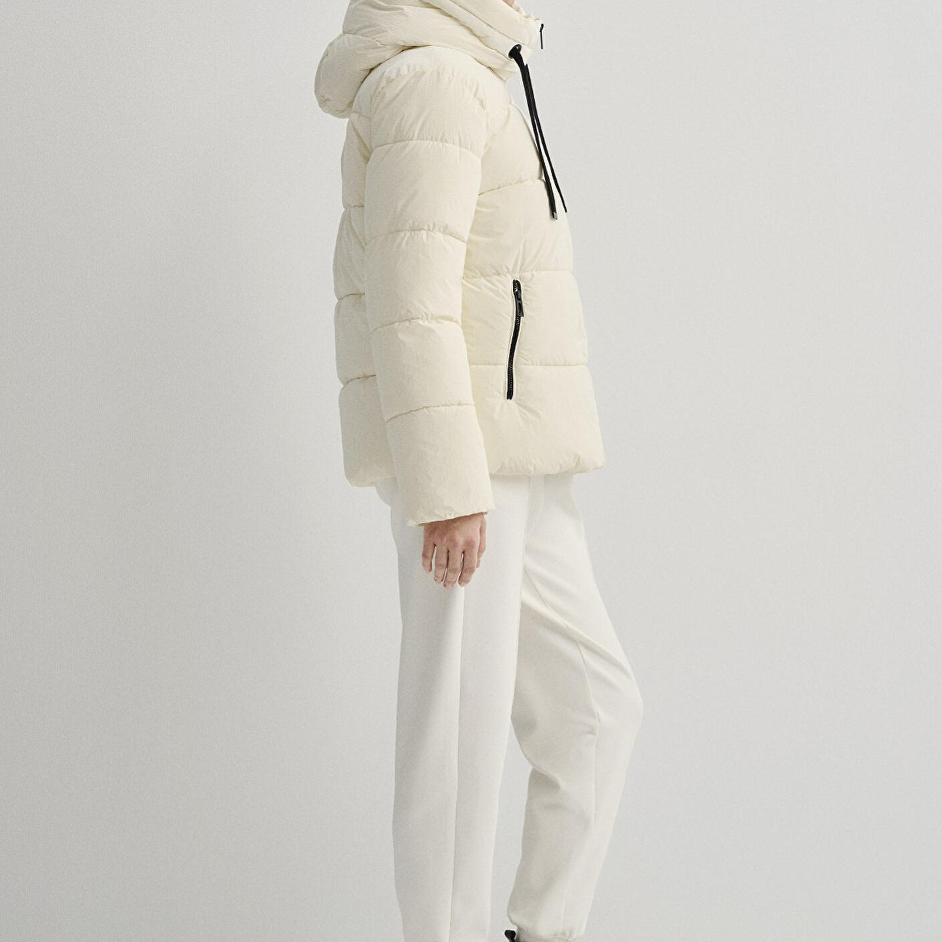 Mavi Kapüşonlu Ekru Şişme Mont 1110043-83043