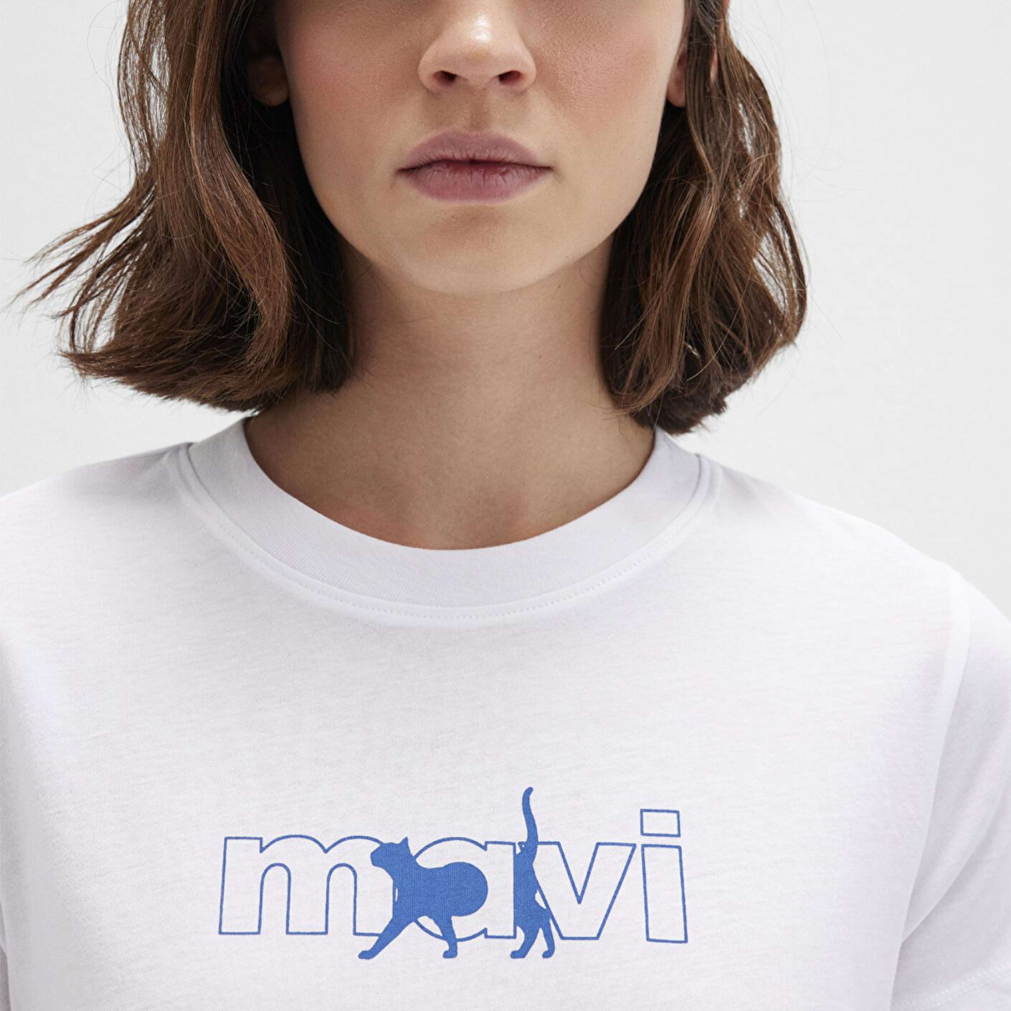 Mavi Mavi Kedi Logo Baskılı Beyaz Tişört Regular Fit / Normal Kesim 1611478-620