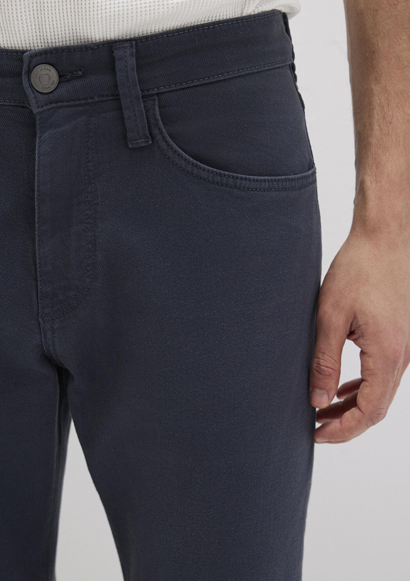 Mavi Marcus Lacivert Yıkamalı Comfort Gabardin Pantolon 0035132609