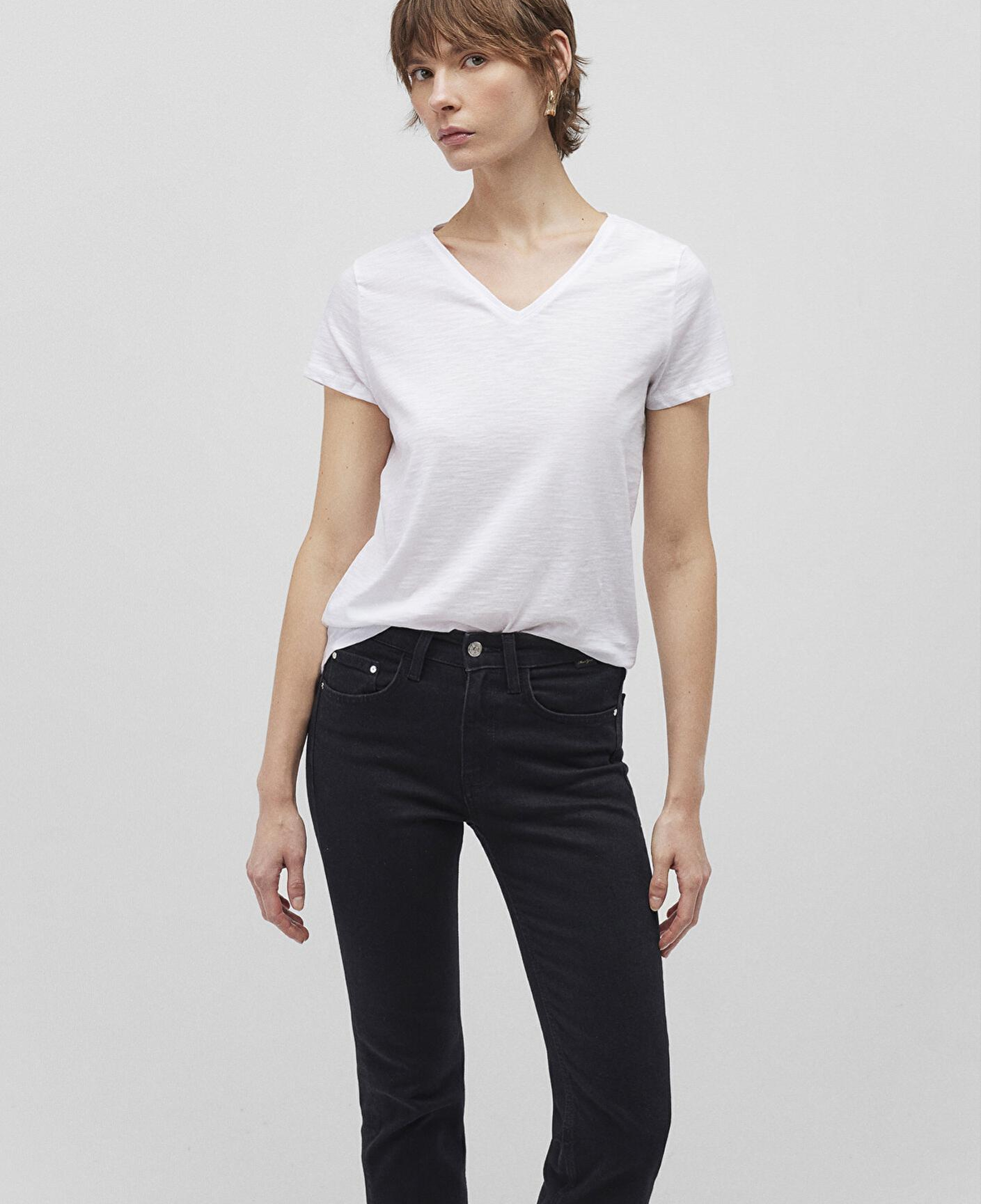 Mavi 2li Siyah Beyaz Kadın V Yaka Basic Tişört Slim Fit / Dar Kesim 1611371-900