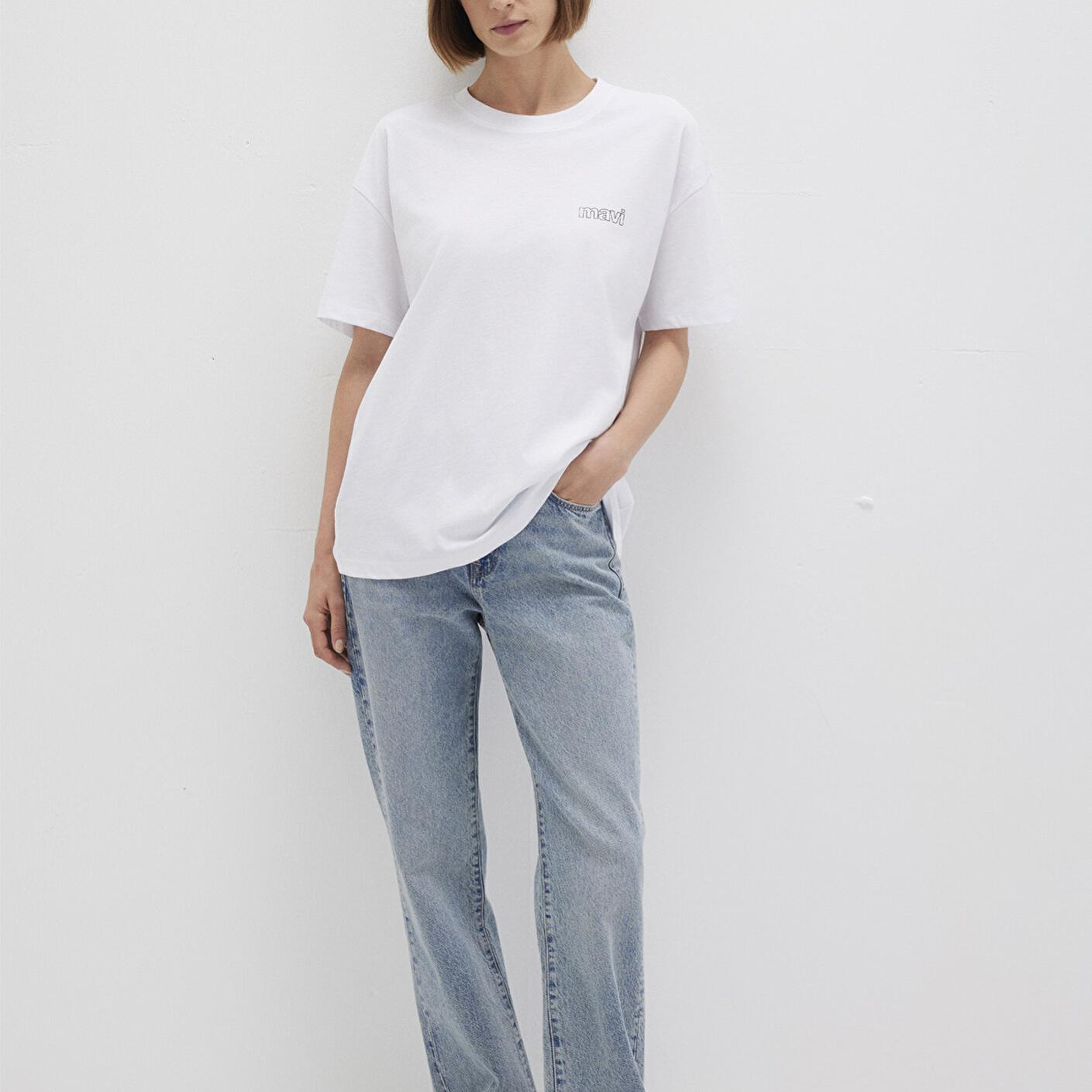 Mavi Mavi Logo Baskılı Beyaz Tişört Loose Fit / Bol Rahat Kesim 1611309-620