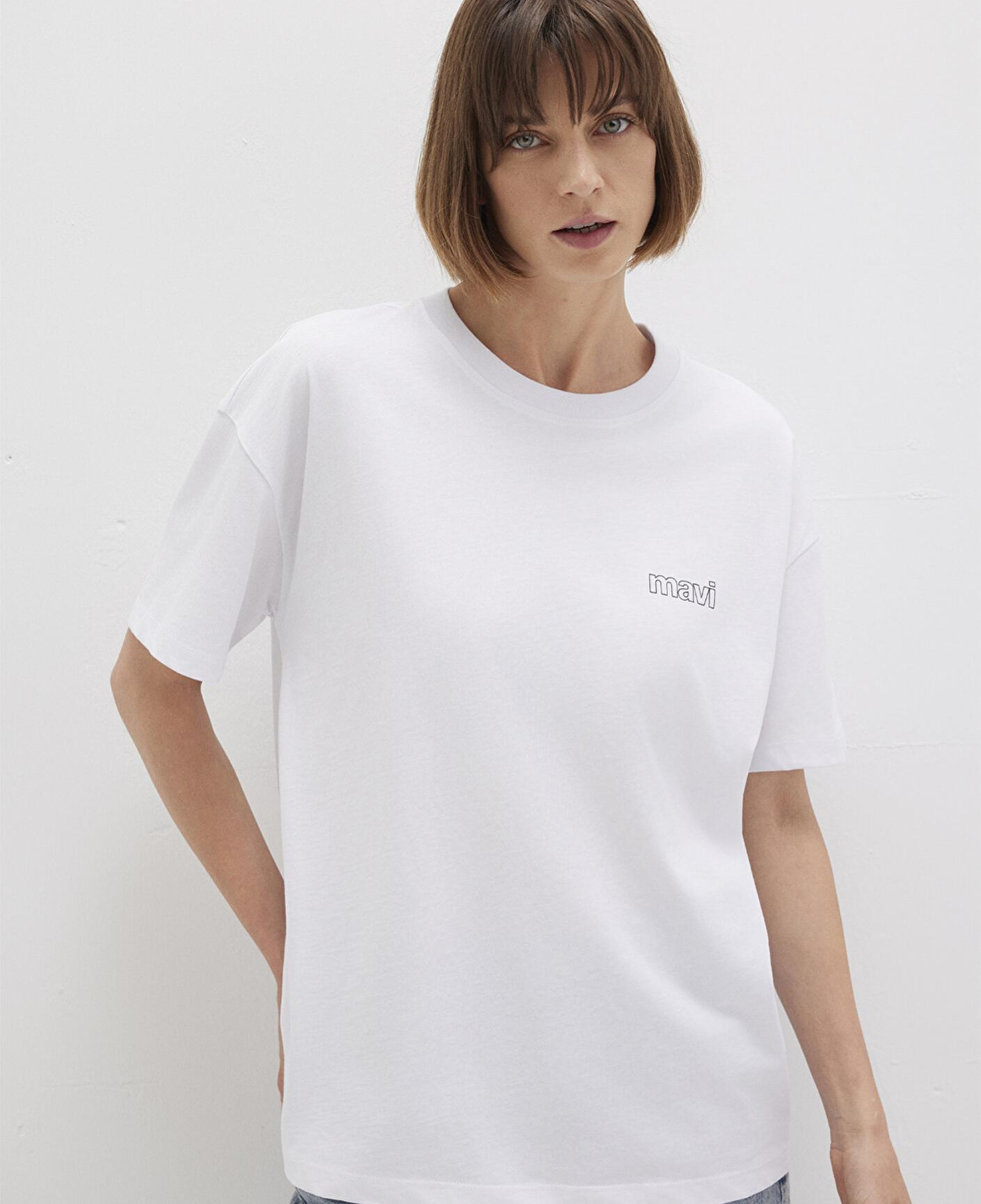 Mavi Mavi Logo Baskılı Beyaz Tişört Loose Fit / Bol Rahat Kesim 1611309-620