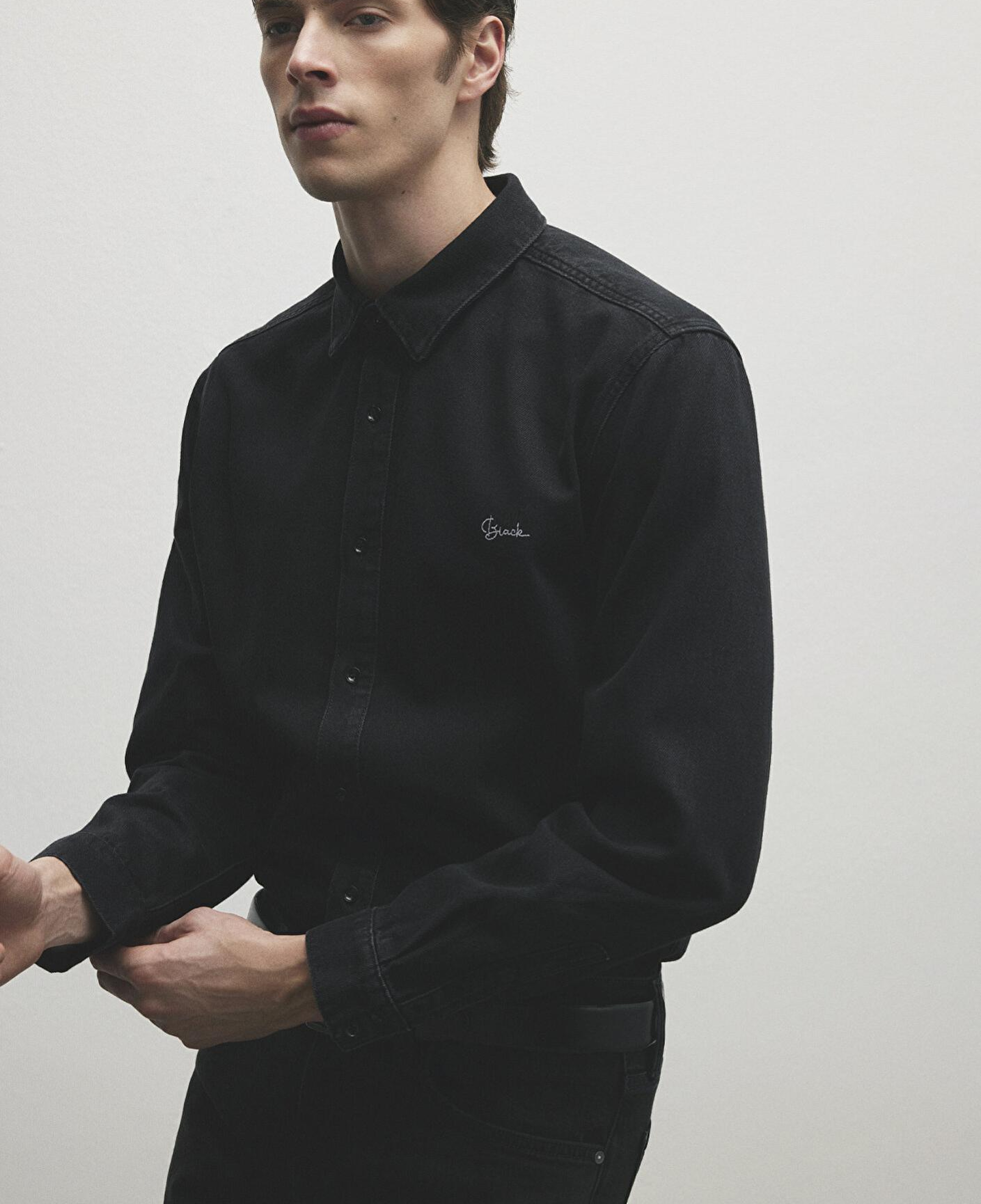 Mavi Roy Lux Black Antrasit Jean Gömlek Slim Fit / Dar Kesim 0210496-82410