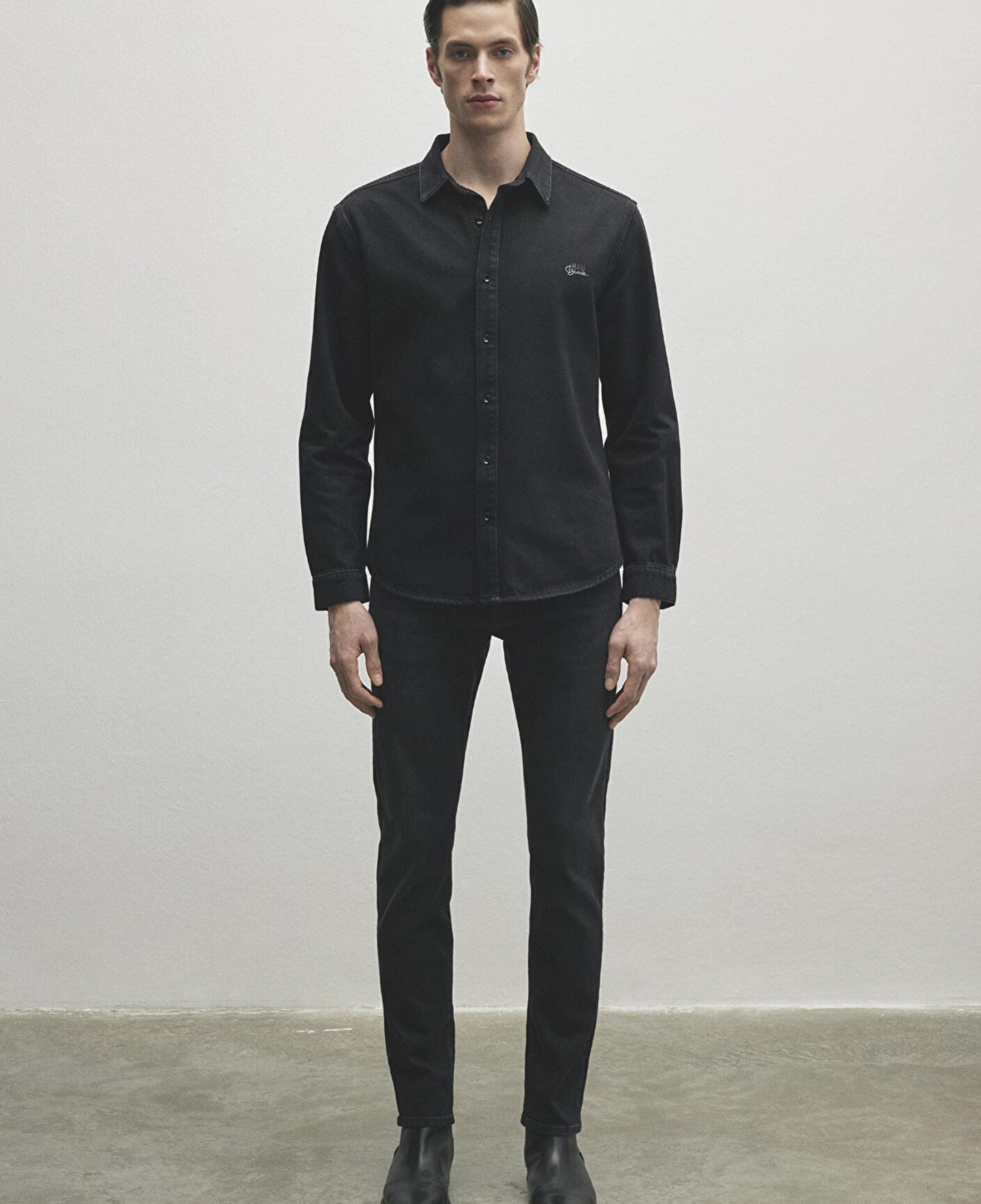 Mavi Roy Lux Black Antrasit Jean Gömlek Slim Fit / Dar Kesim 0210496-82410