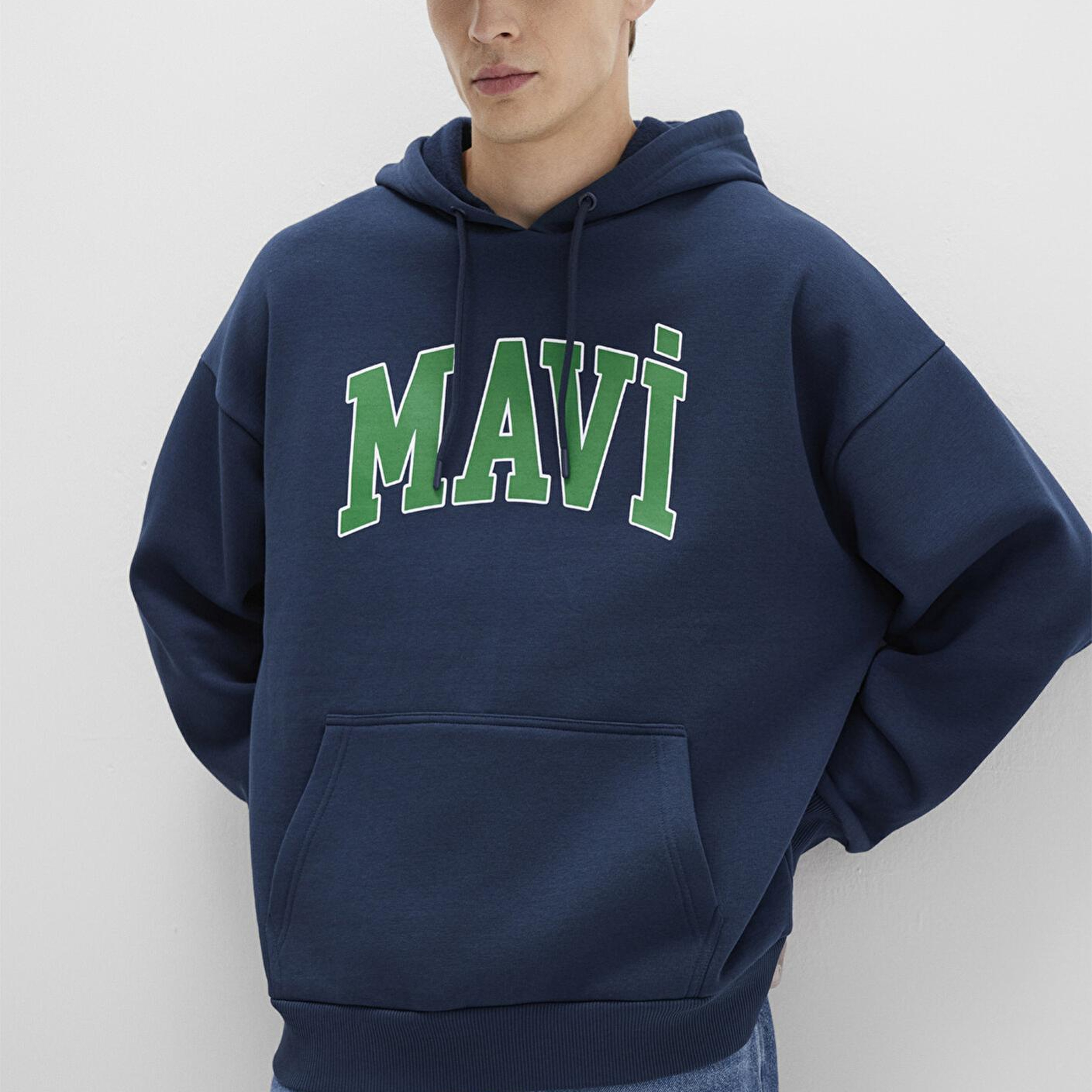 Mavi Mavi Logo Baskılı Kapüşonlu Lacivert Sweatshirt 067149-29743