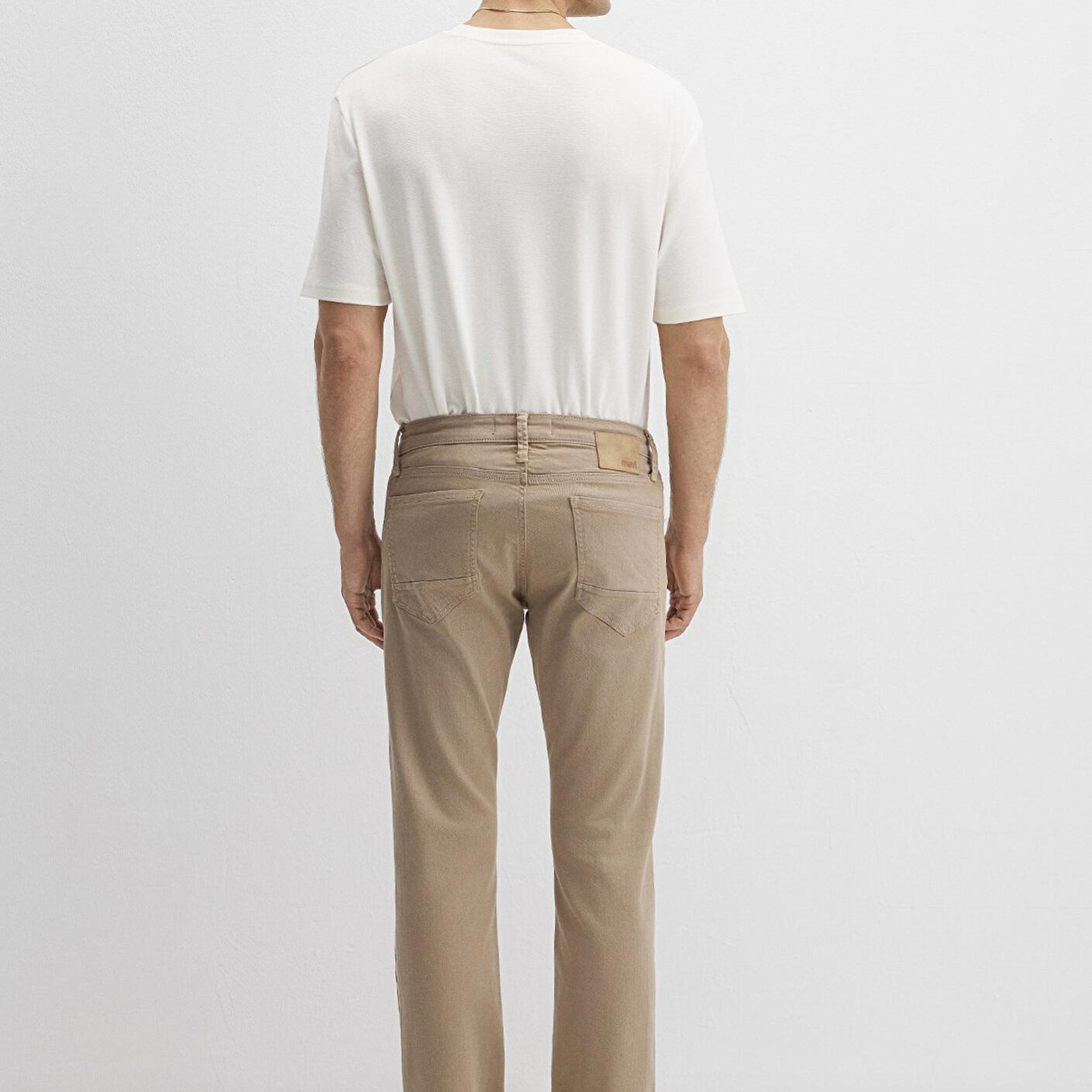 Mavi Hunter Koyu Bej Comfort Gabardin Pantolon 0020232492
