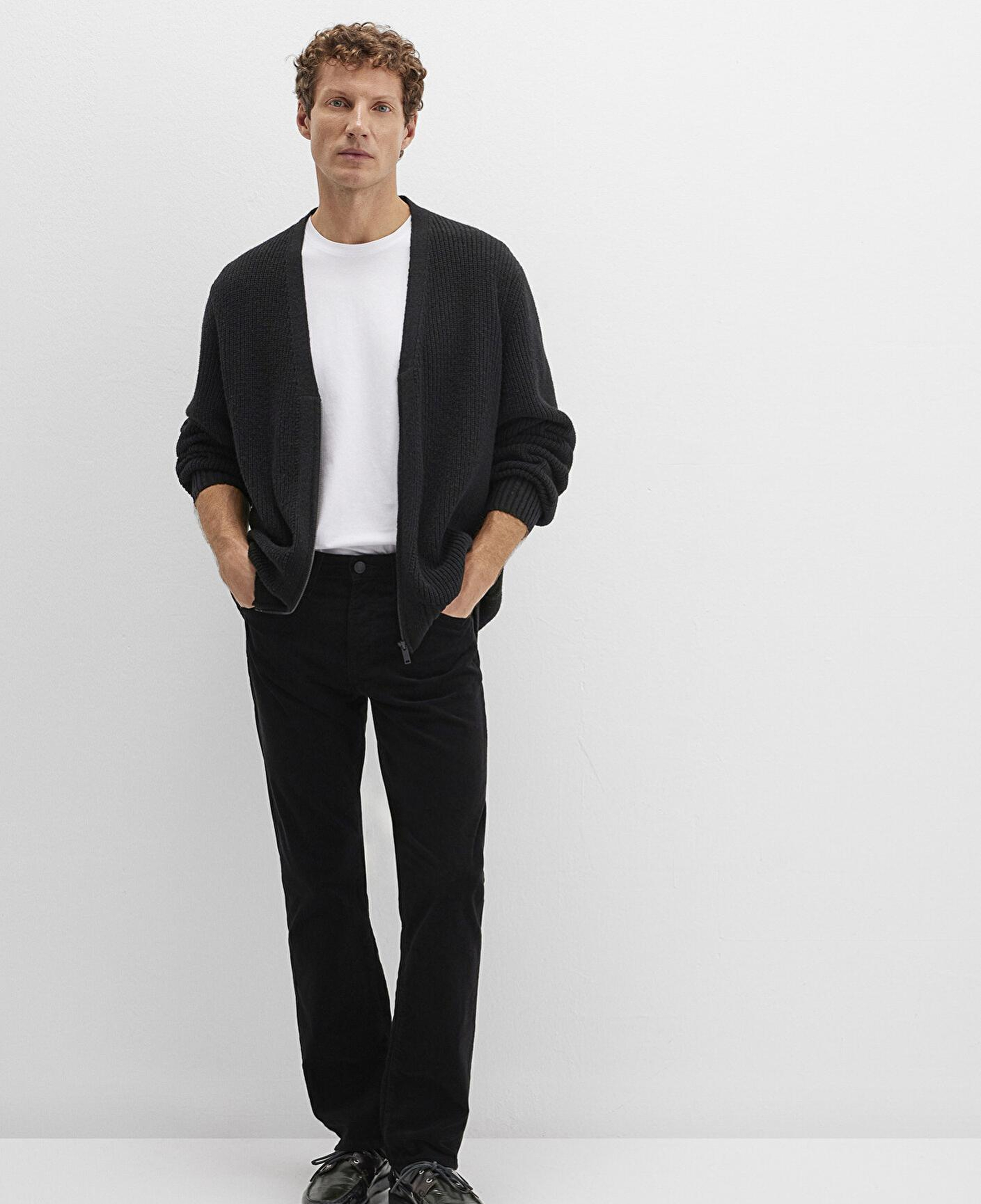 Mavi Hunter Siyah Kadife Pantolon 0020230269