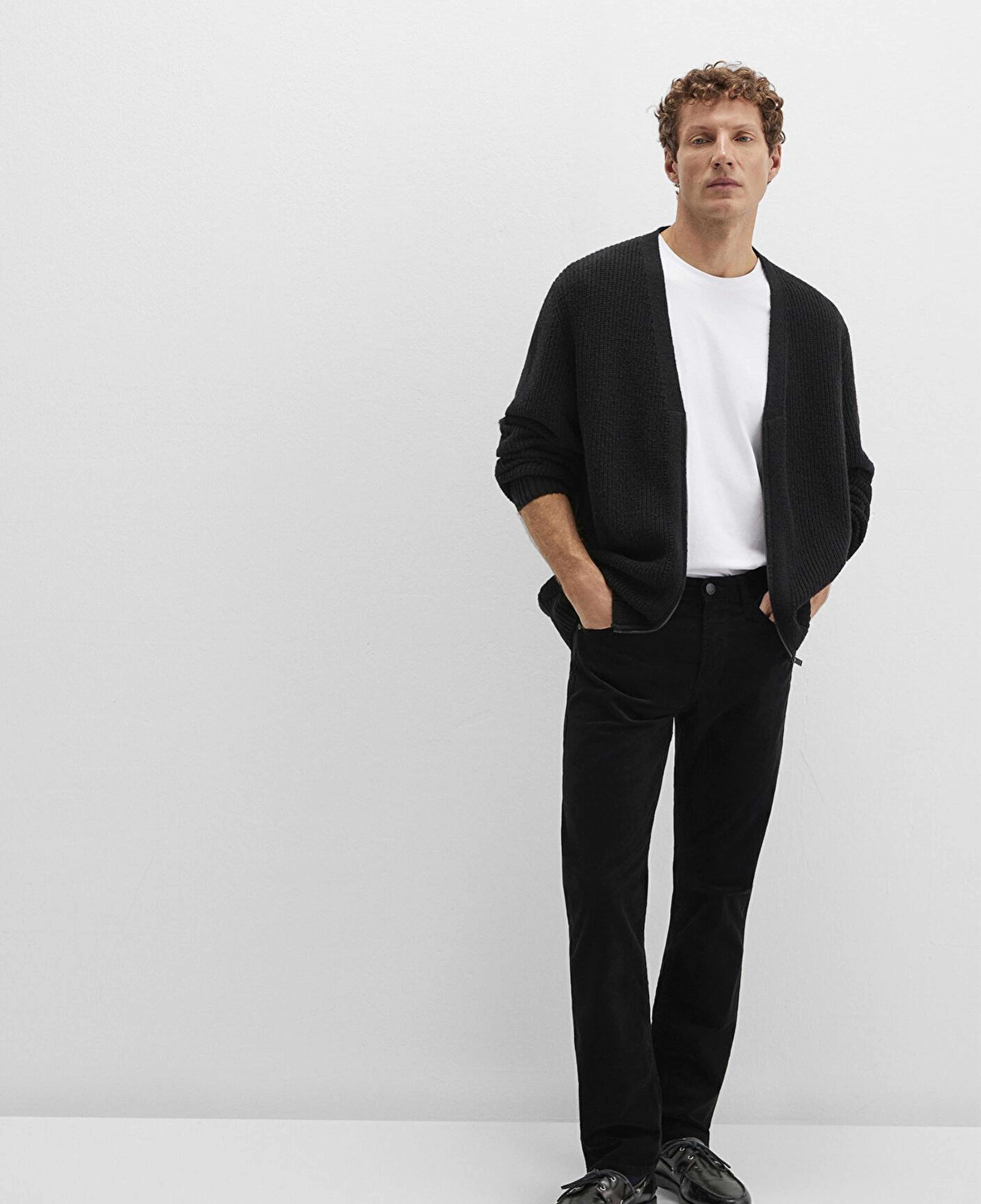 Mavi Hunter Siyah Kadife Pantolon 0020230269