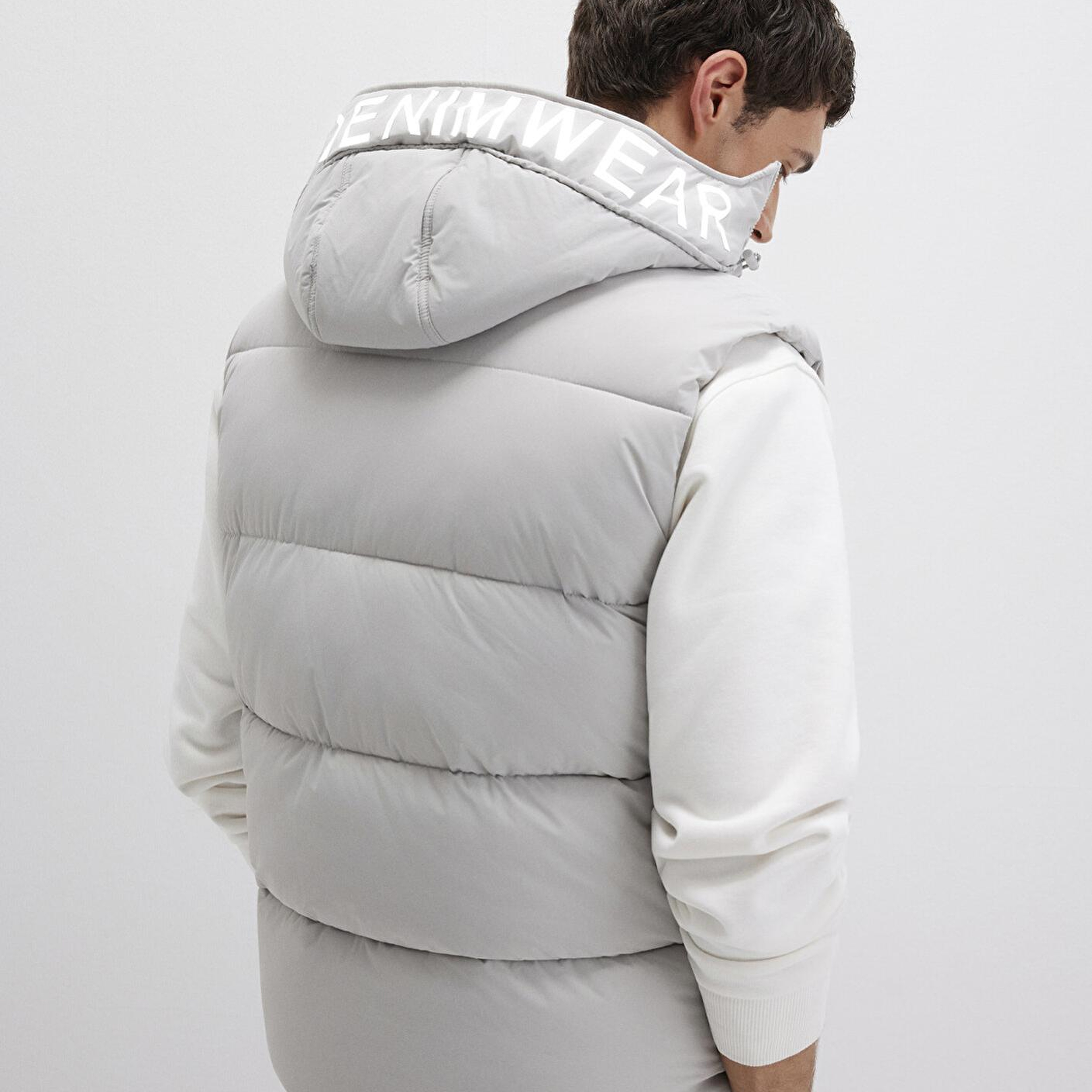 Mavi Kapüşonlu Açık Gri Şişme Yelek Regular Fit / Normal Kesim 0110089-70075