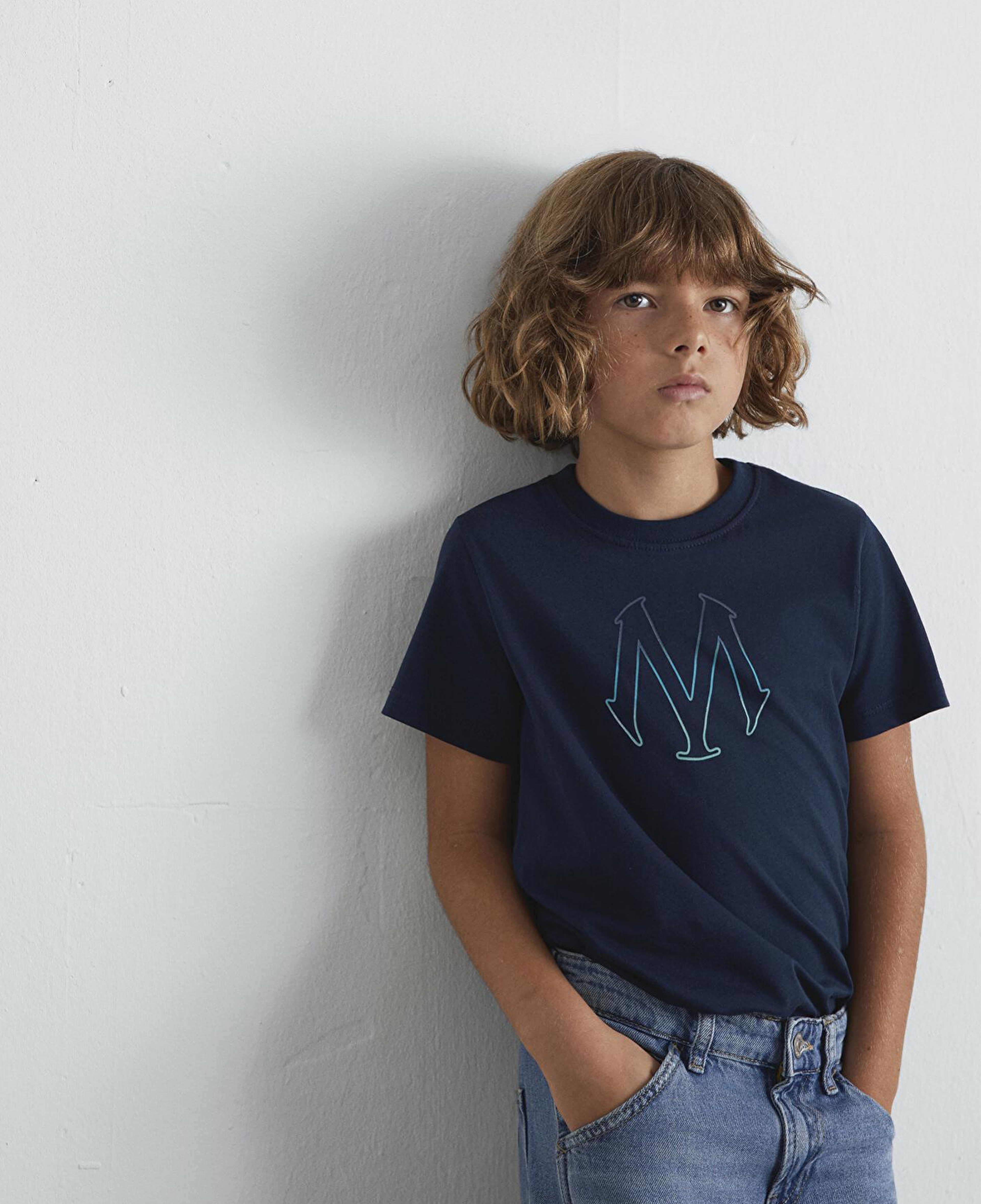 Mavi Mühür Logo Baskılı Lacivert Tişört Regular Fit / Normal Kesim 6610044-70490