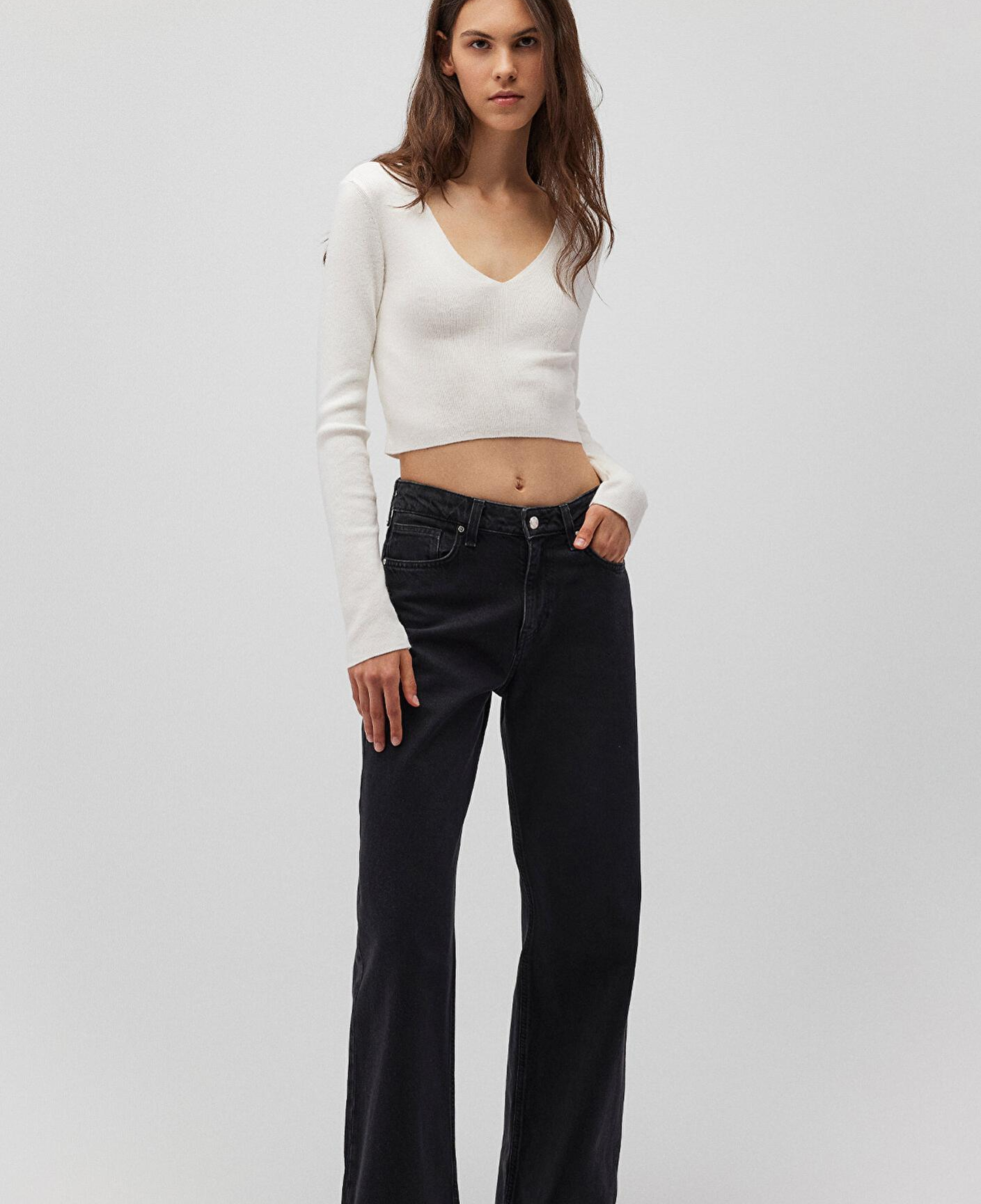 Mavi V Yaka Ekru Kazak Crop / Kısa Kesim 1710122-81964