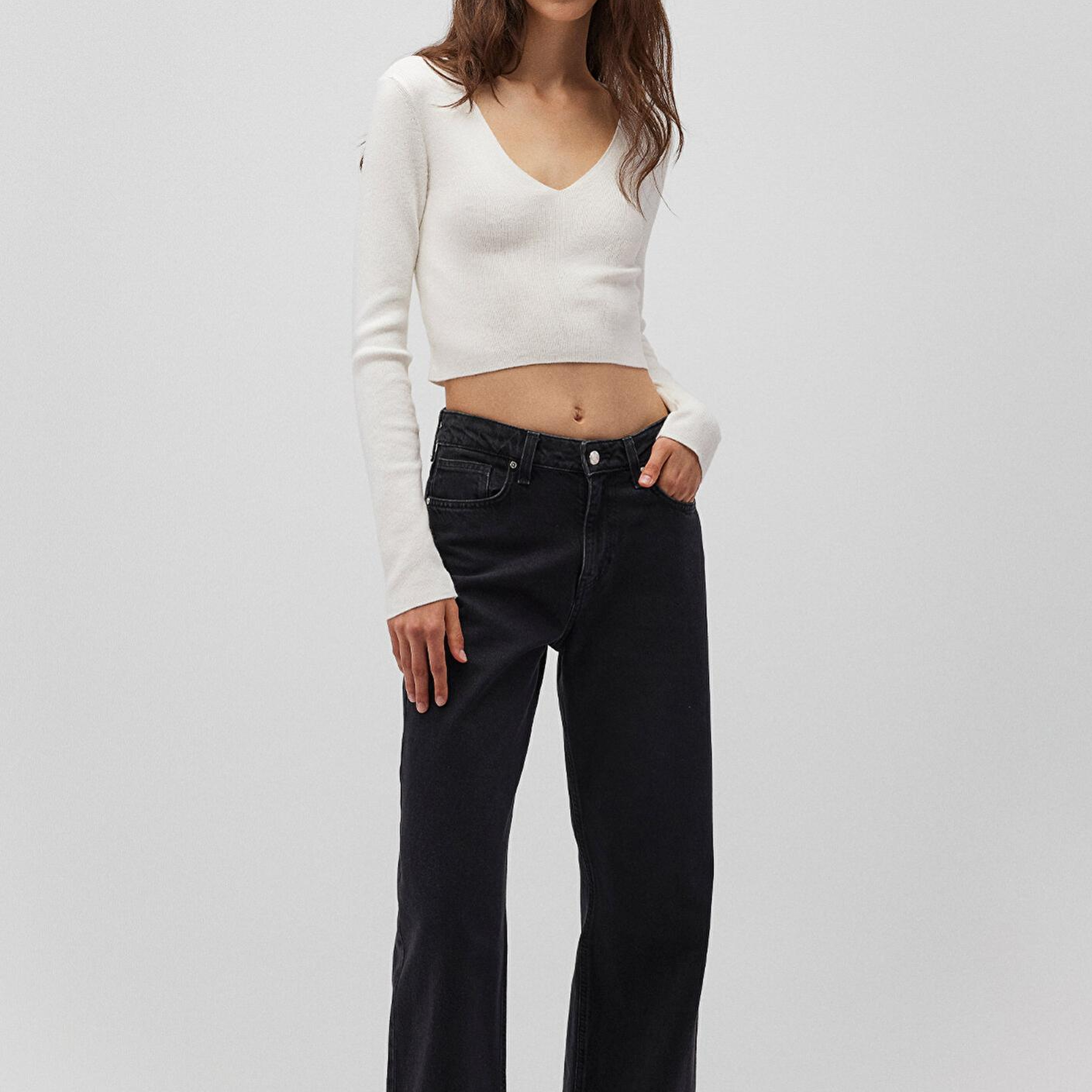 Mavi V Yaka Ekru Kazak Crop / Kısa Kesim 1710122-81964