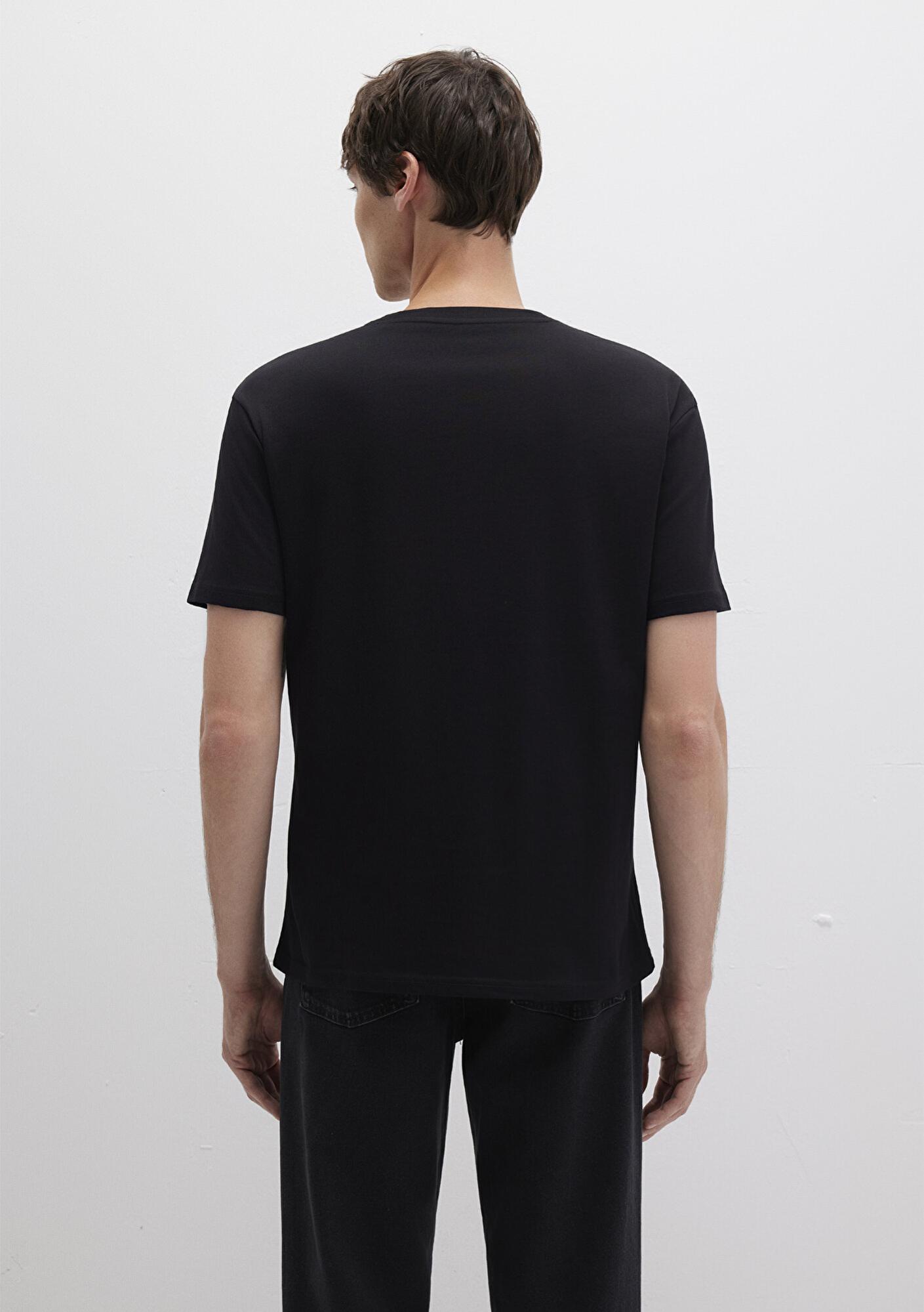 Mavi Mavi Logo İşlemeli Siyah Basic Tişört Loose Fit / Bol Rahat Kesim 067074-900