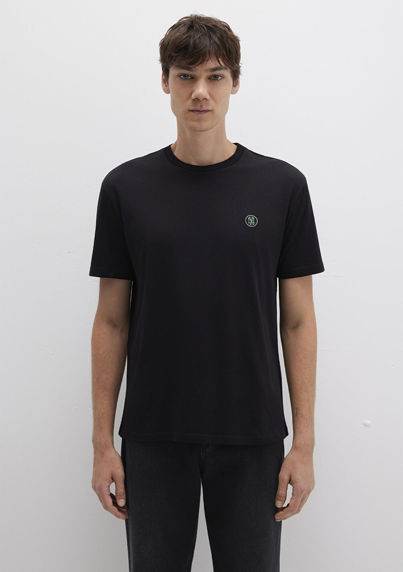 Mavi Mavi Logo İşlemeli Siyah Basic Tişört Loose Fit / Bol Rahat Kesim 067074-900