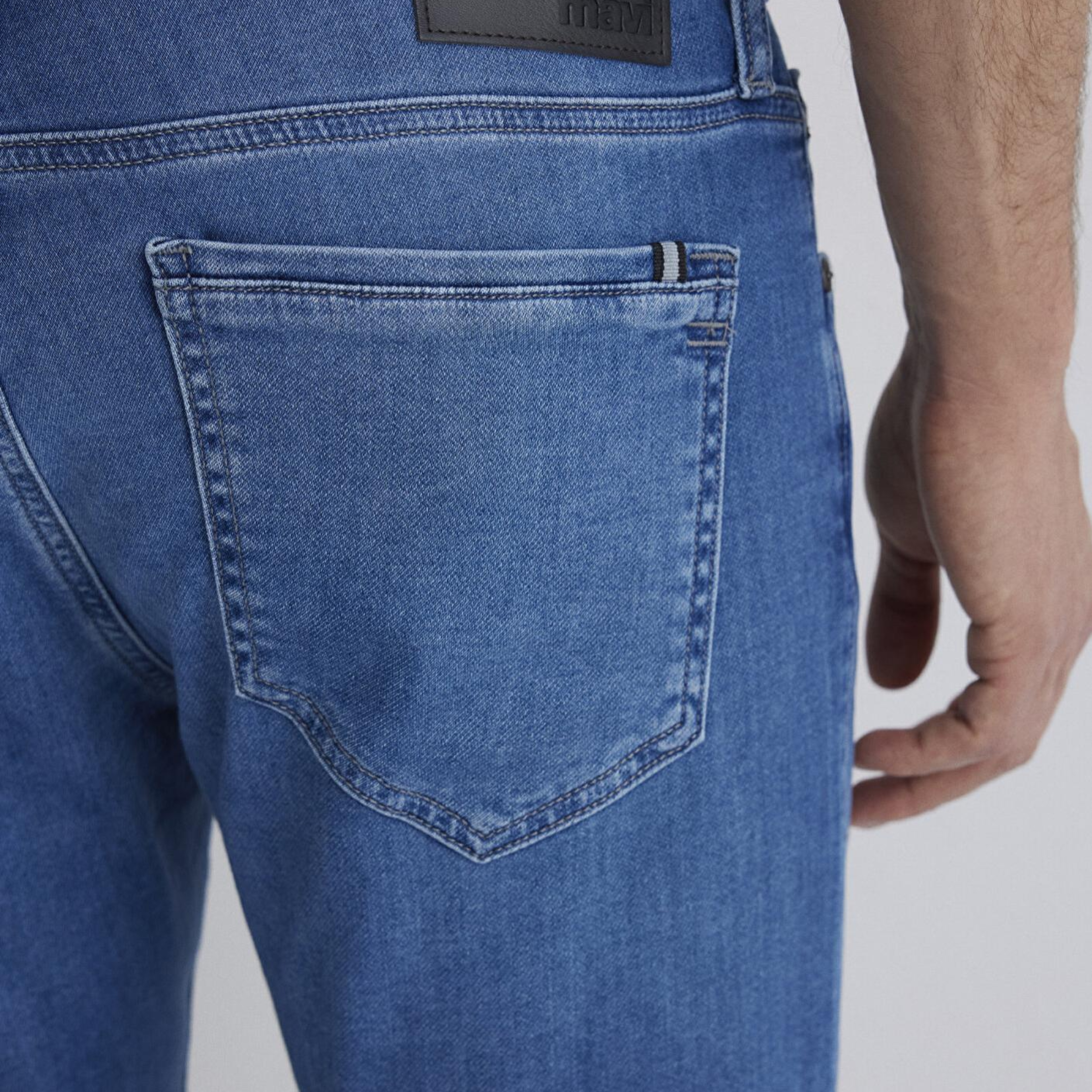 Mavi Jake Sporty Açık Mavi Jean Pantolon 0042280965