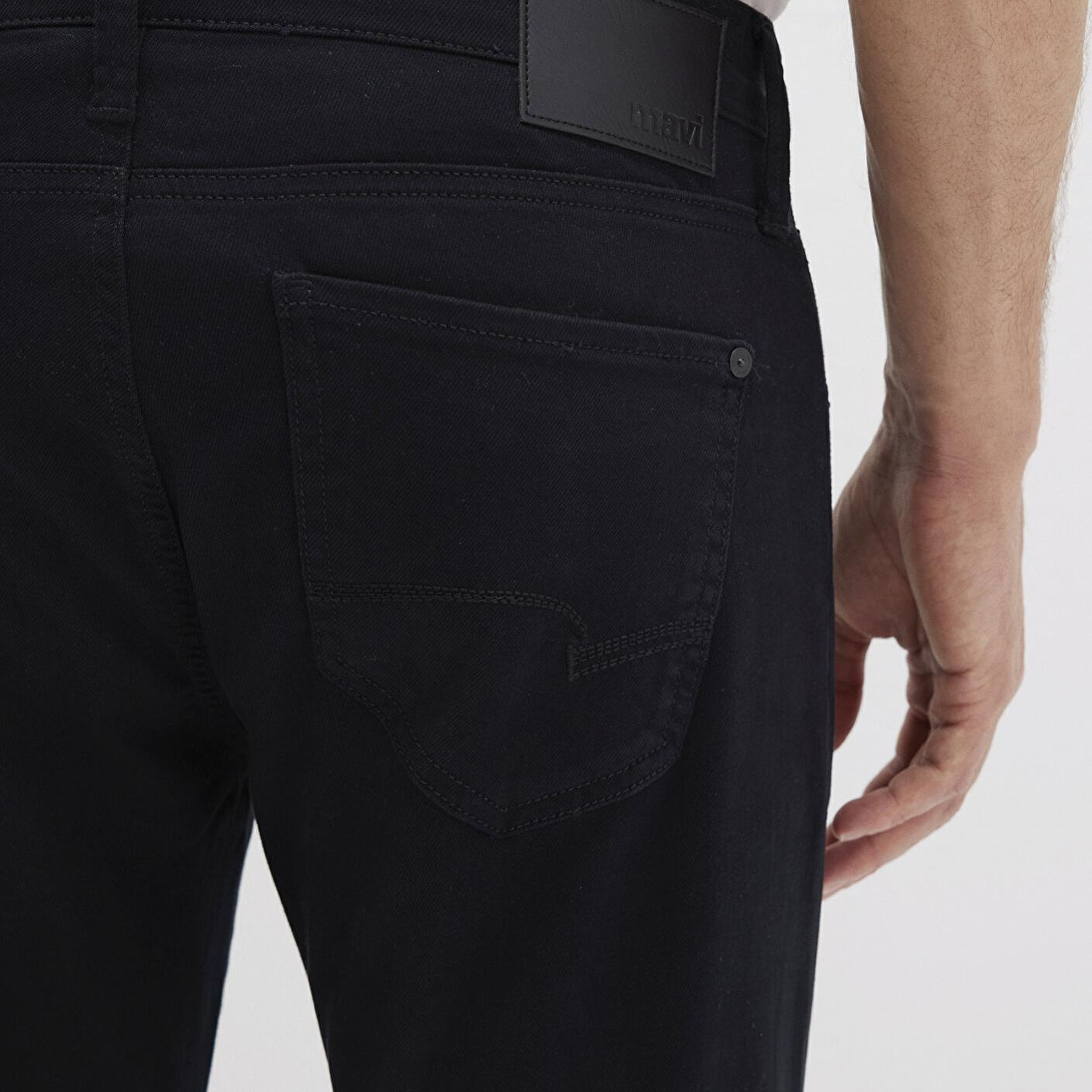 Mavi Jake Siyah Comfort Jean Pantolon 0042216291