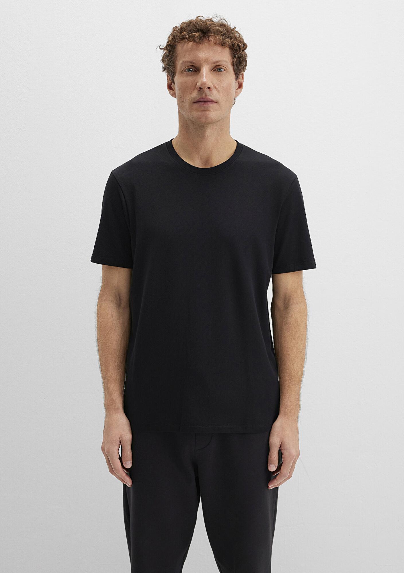 Mavi Stretch Siyah Basic Tişört Regular Fit / Normal Kesim 0610252-900