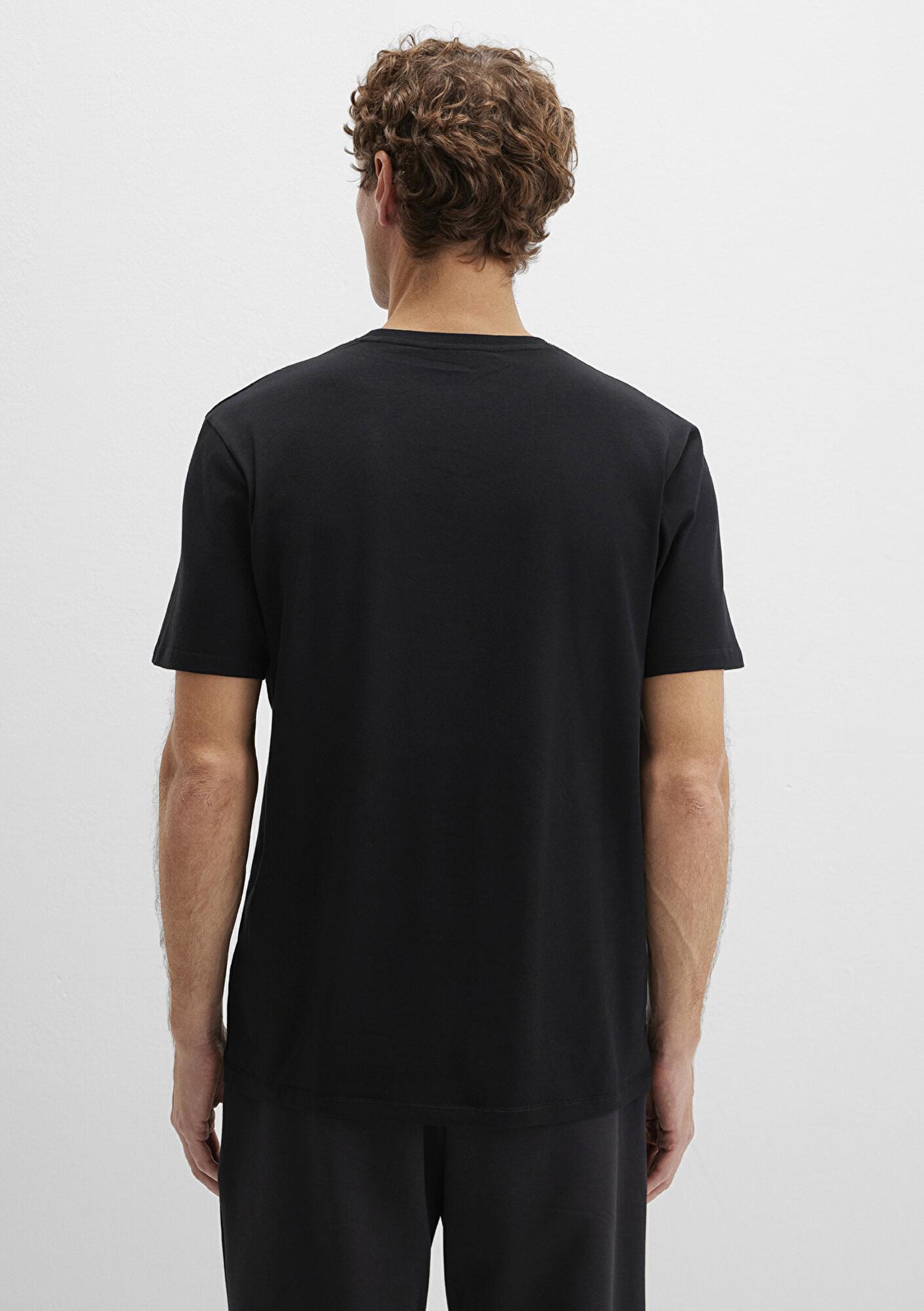 Mavi Stretch Siyah Basic Tişört Regular Fit / Normal Kesim 0610252-900