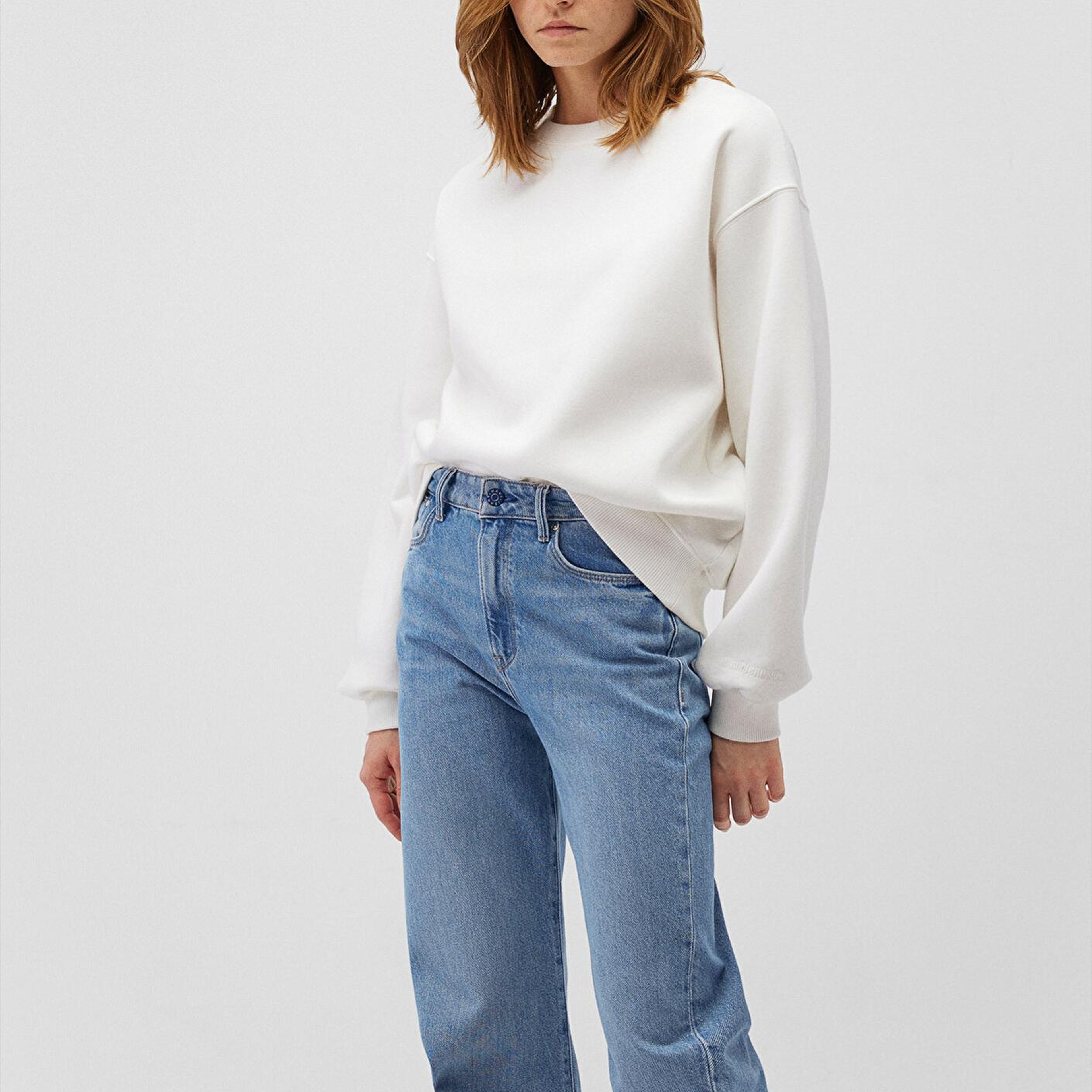 Mavi Bisiklet Yaka Beyaz Basic Sweatshirt 1610198-70057