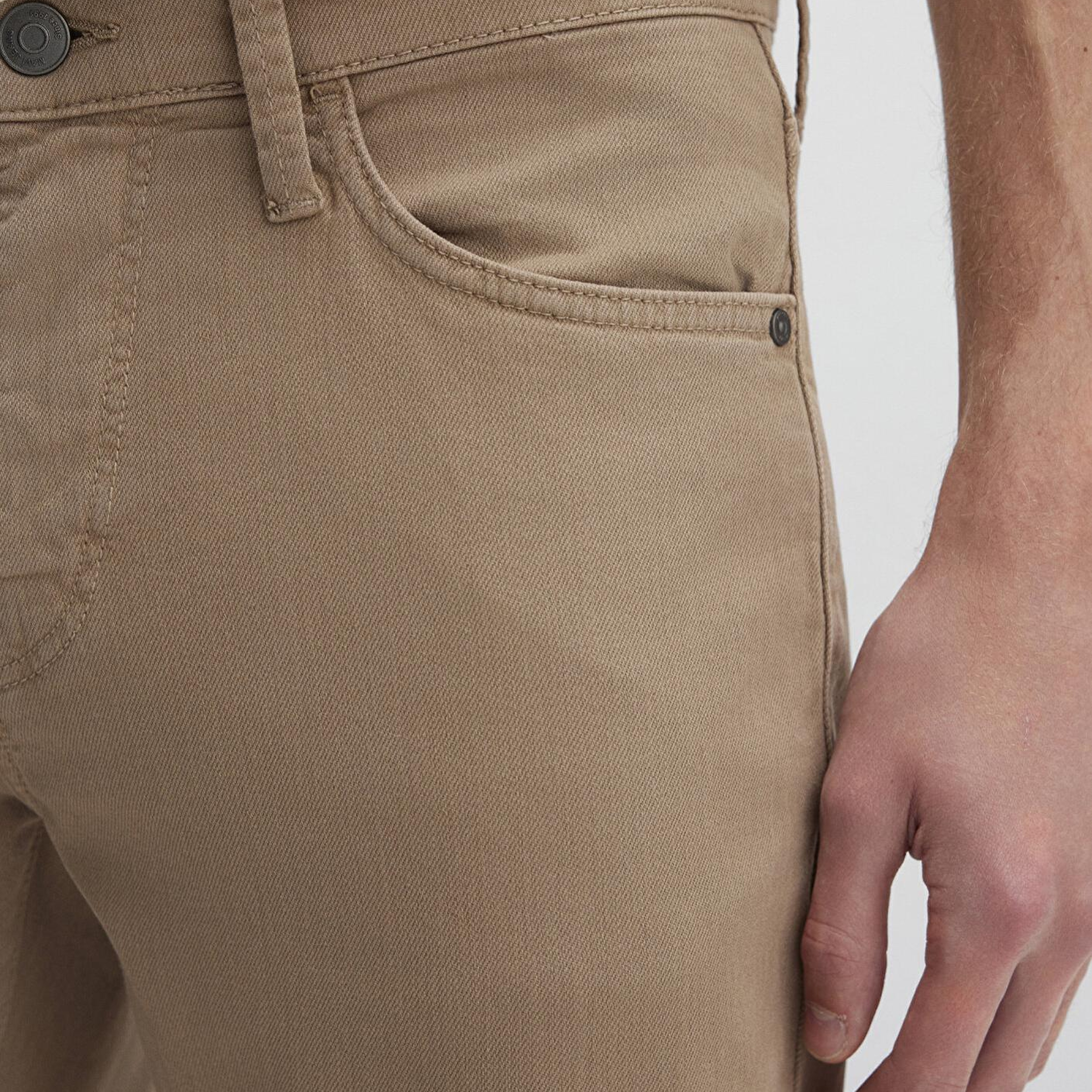 Mavi Martin Koyu Bej Comfort Gabardin Pantolon 0037832492